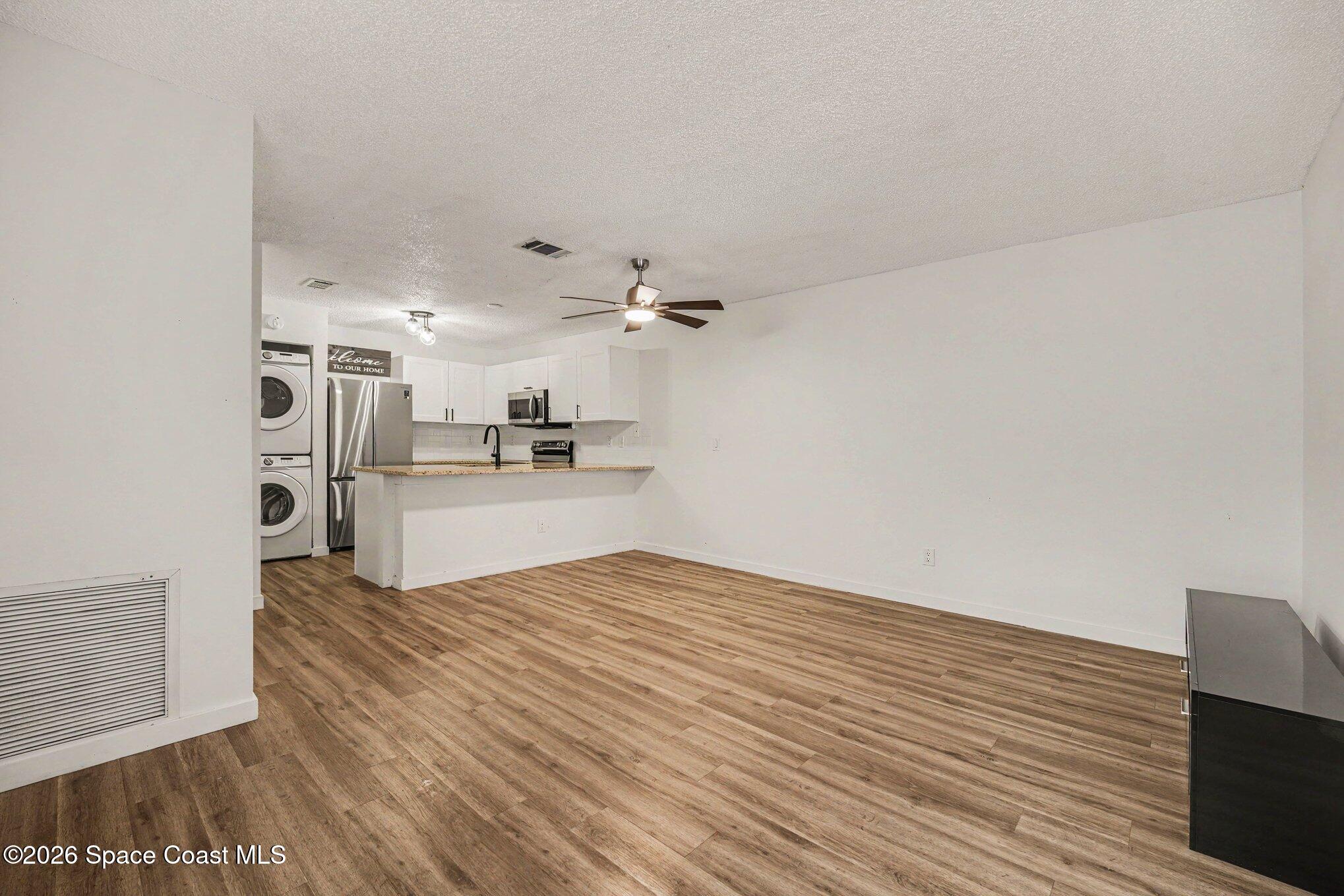 1011 Abada Court NE 110