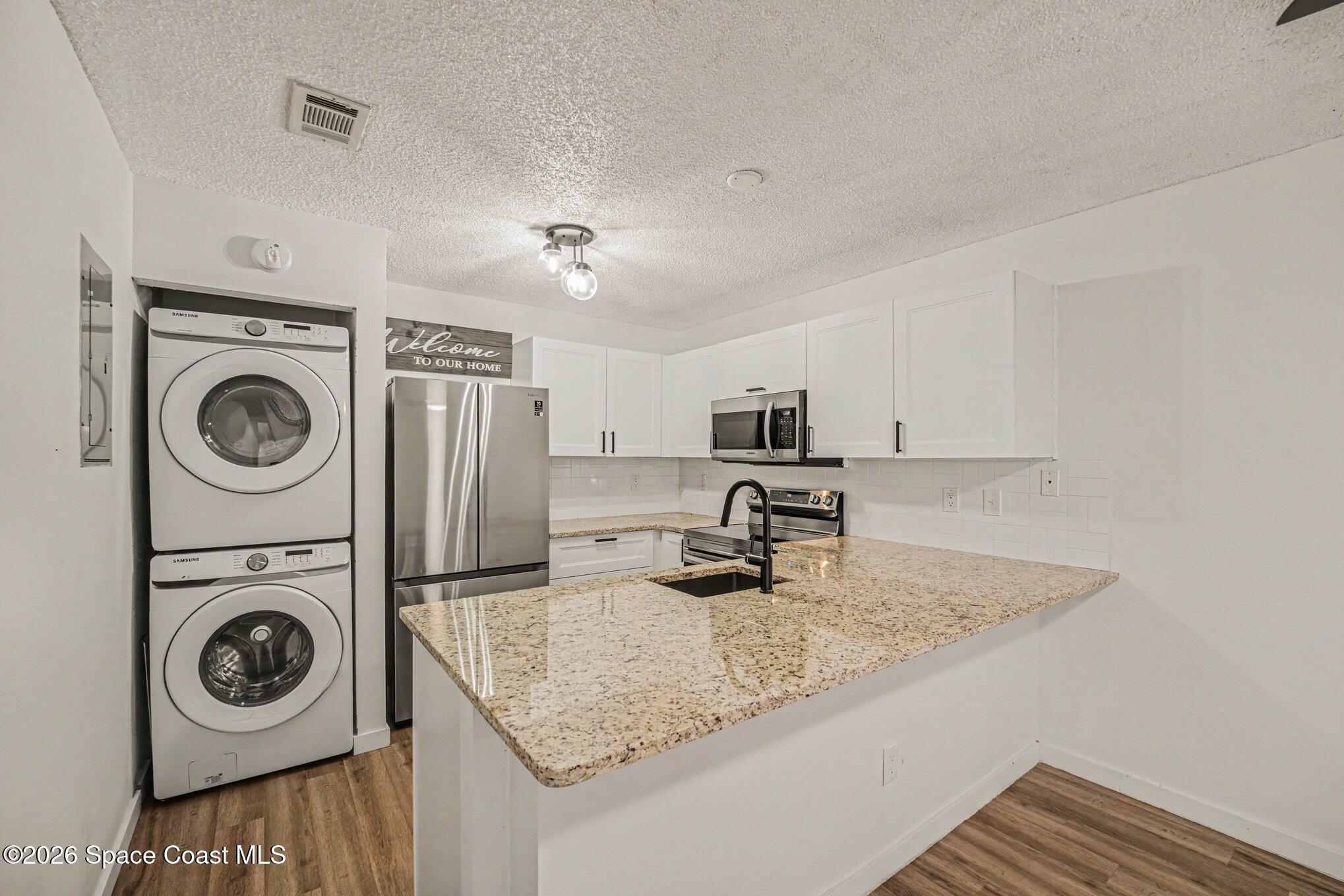 1011 Abada Court NE 110
