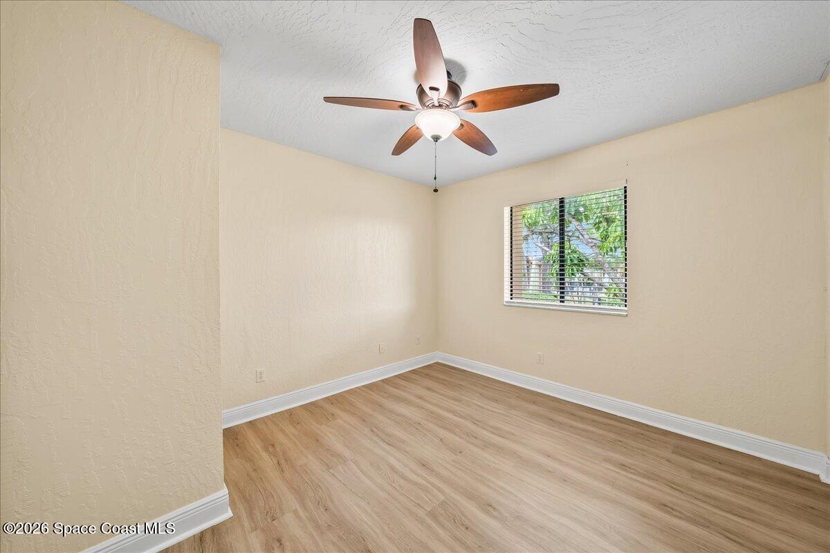 2190 Forest Knoll Drive NE 90-202