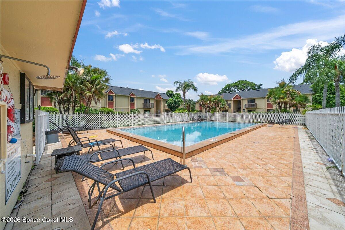 2190 Forest Knoll Drive NE 90-202