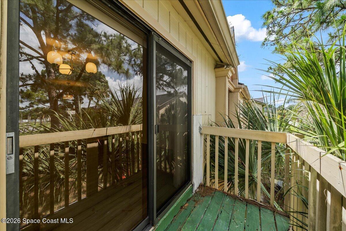 2190 Forest Knoll Drive NE 90-202