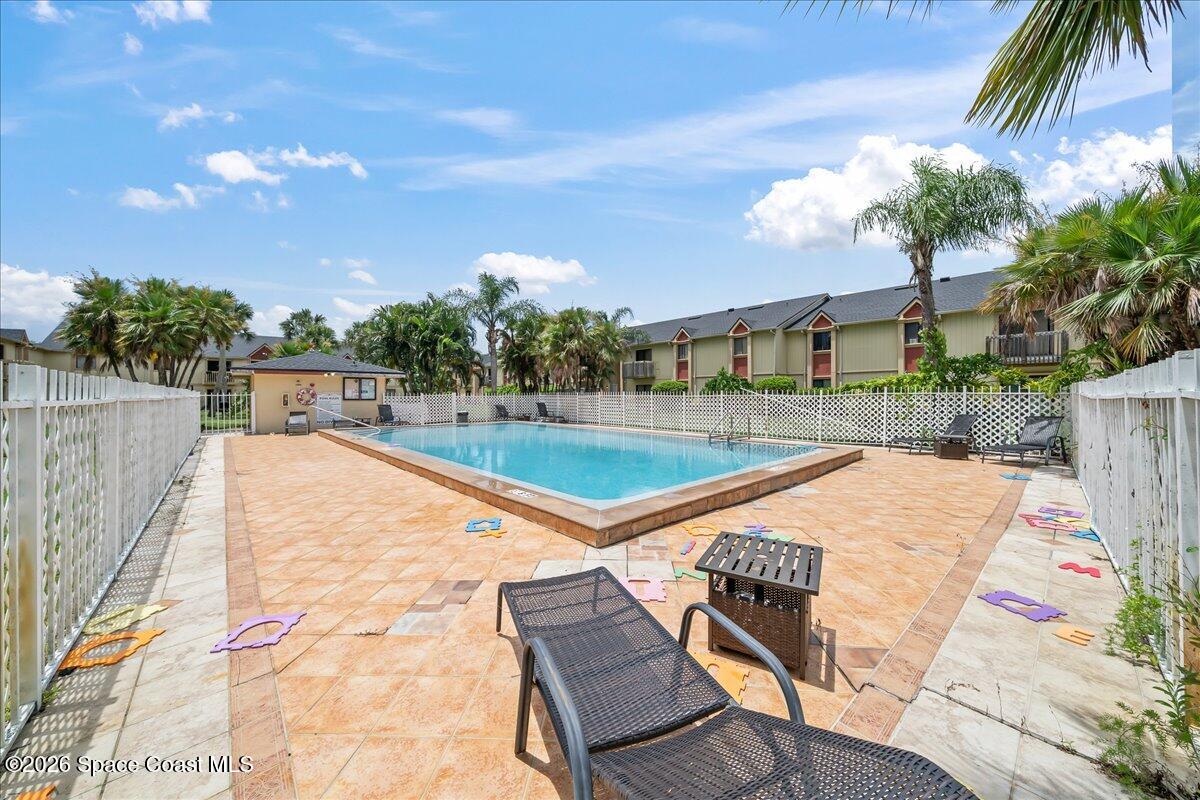 2190 Forest Knoll Drive NE 90-202