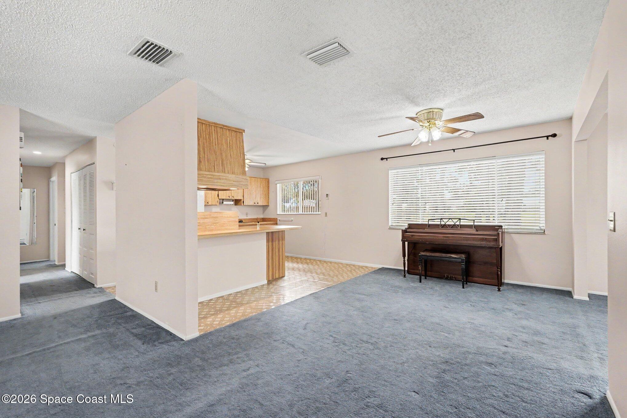 1217 Ethel Circle NE