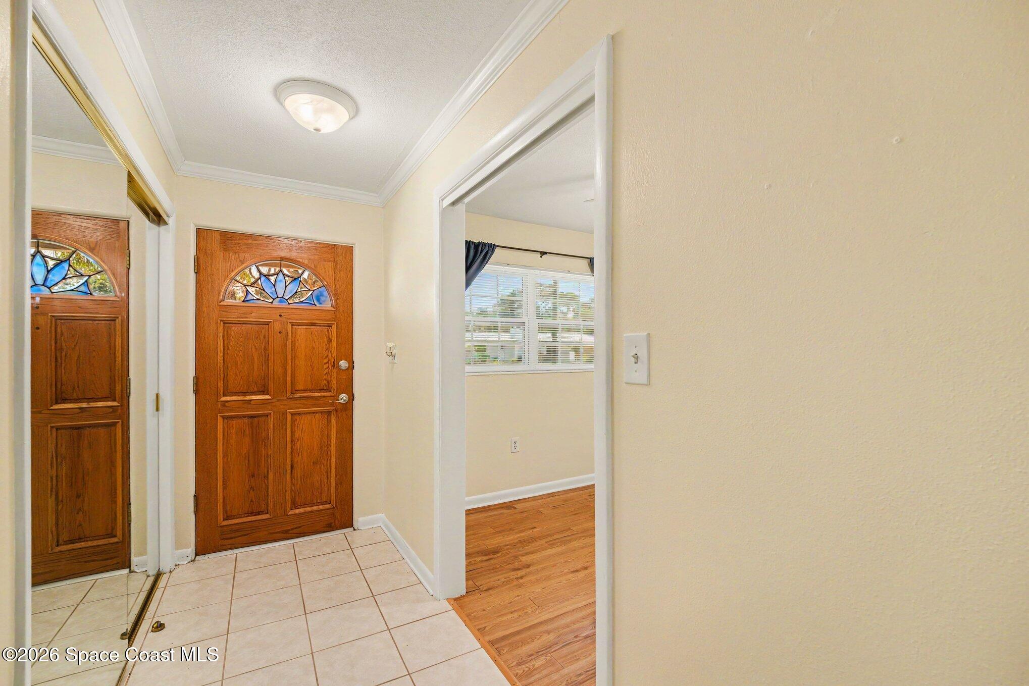 3075 Ellis Drive