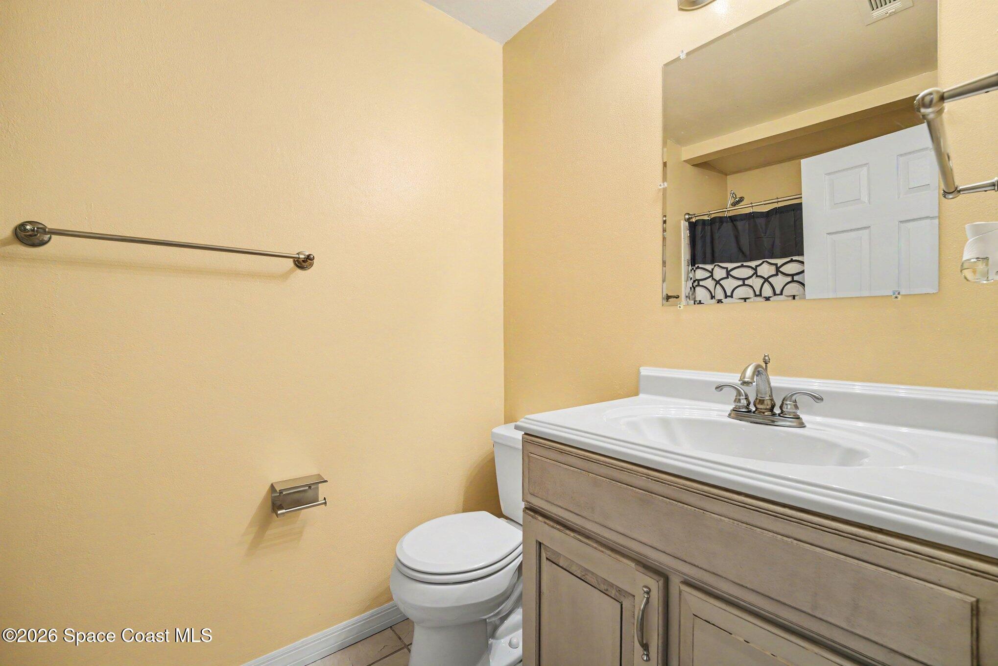 1808 Live Oak Drive N