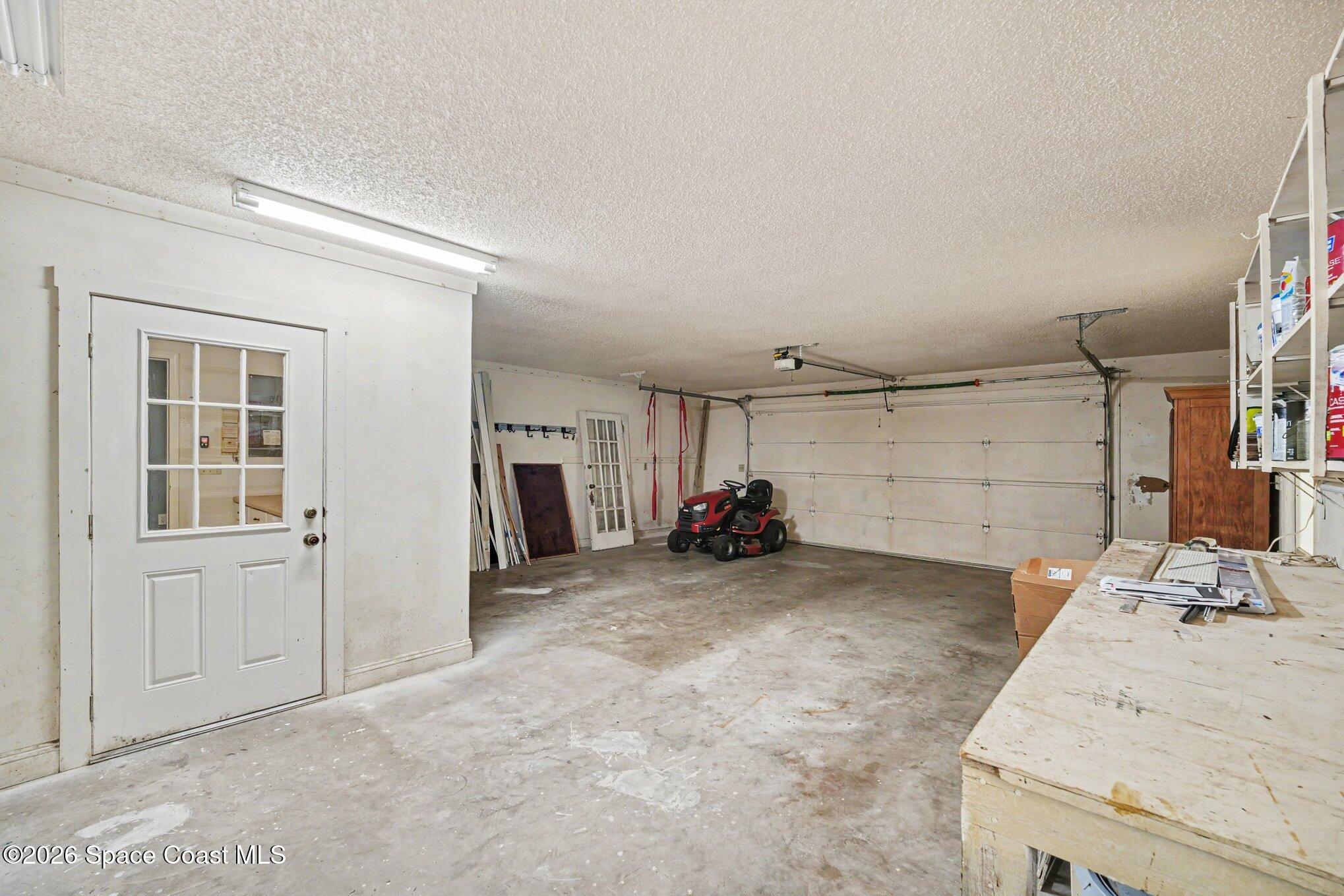 1808 Live Oak Drive N