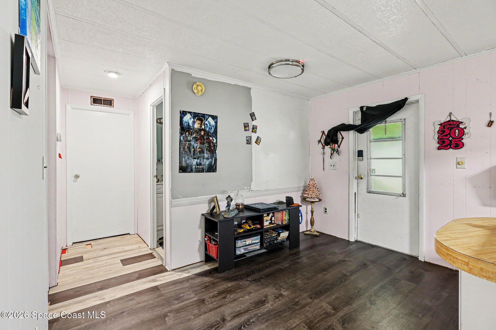 548 Marnie Circle