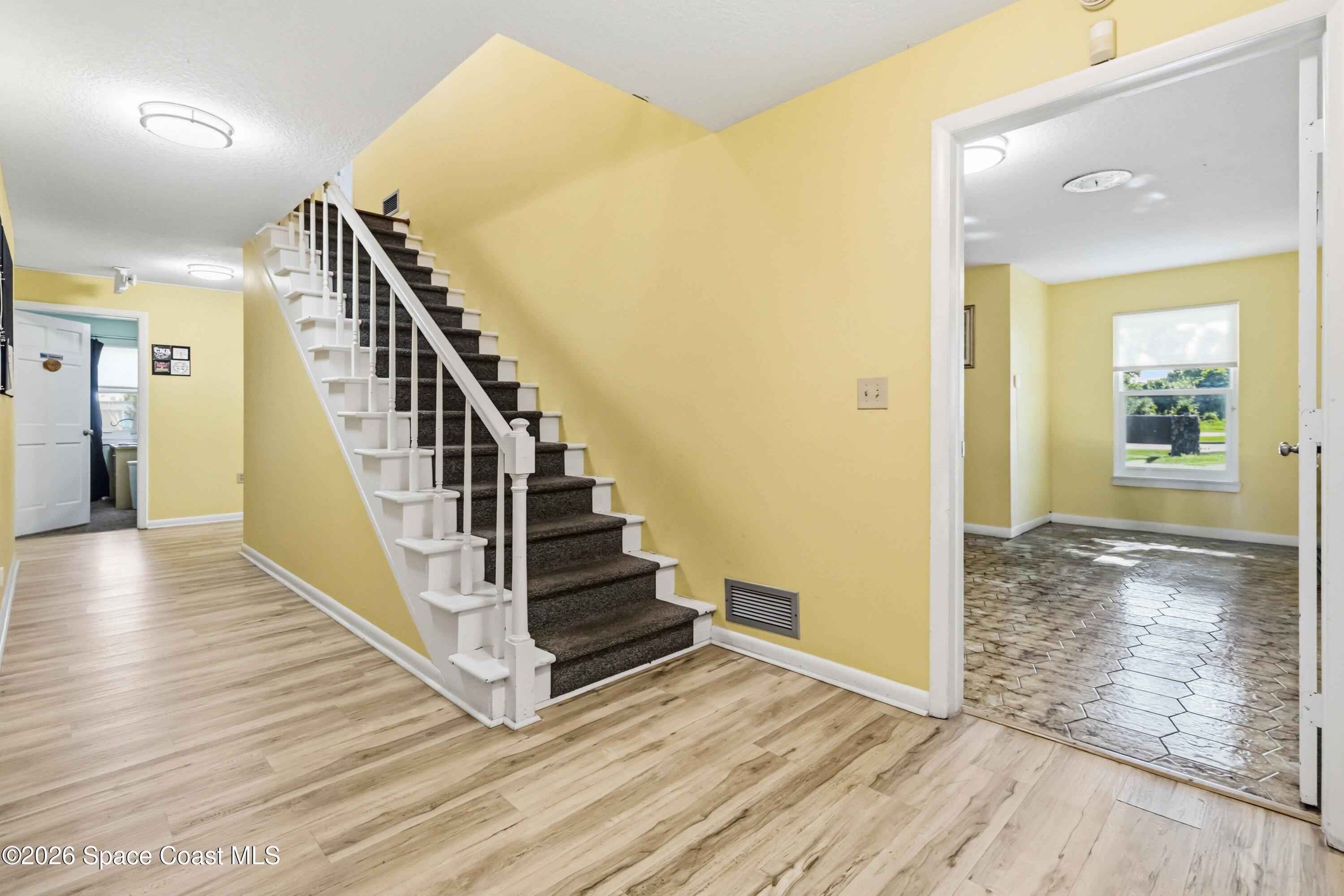 111 Scott Street