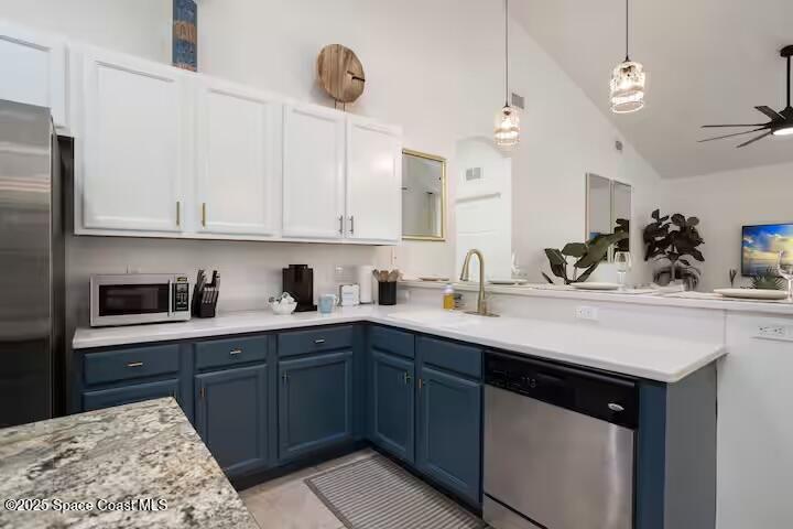 581 Eldron Boulevard SE