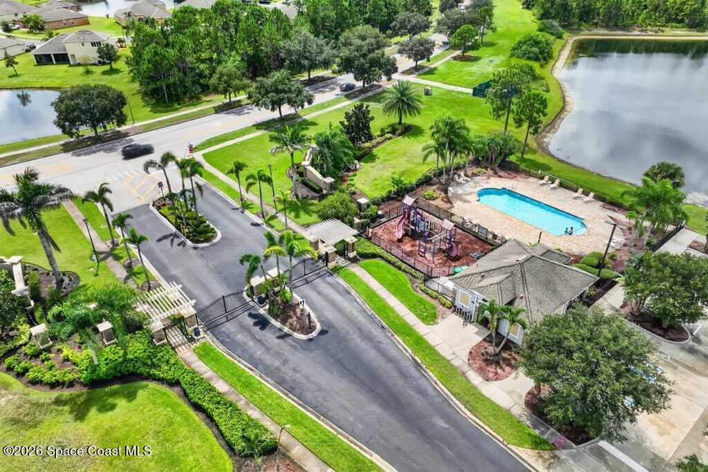 228 Abernathy Circle SE