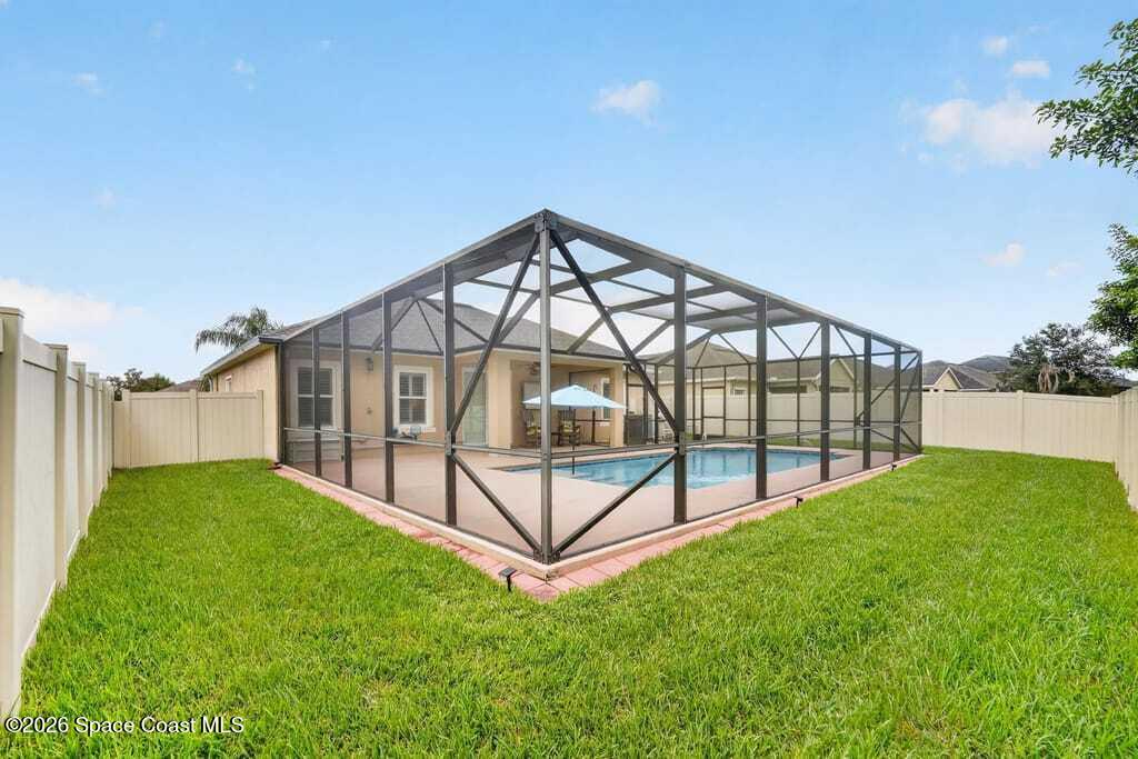 228 Abernathy Circle SE