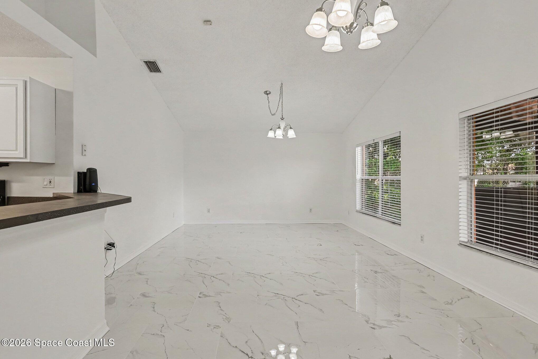 301 Bougainvillea Street NW