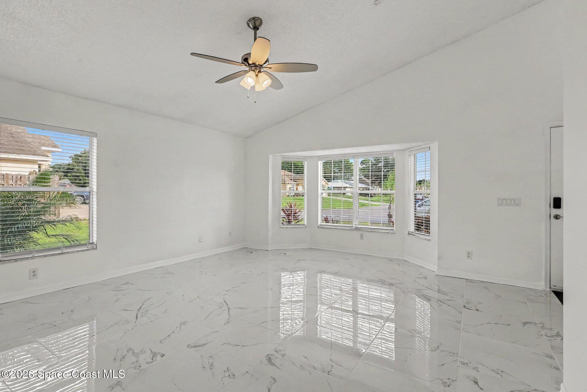 301 Bougainvillea Street NW