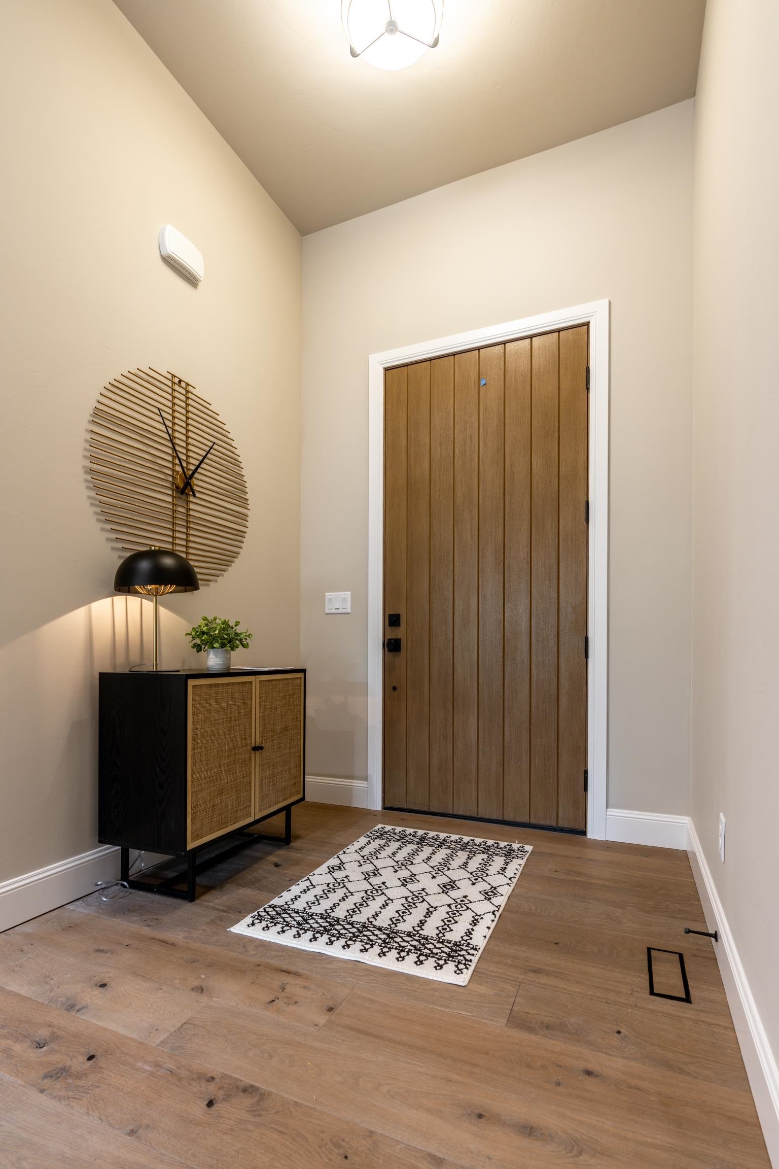 438 Renaissance Court