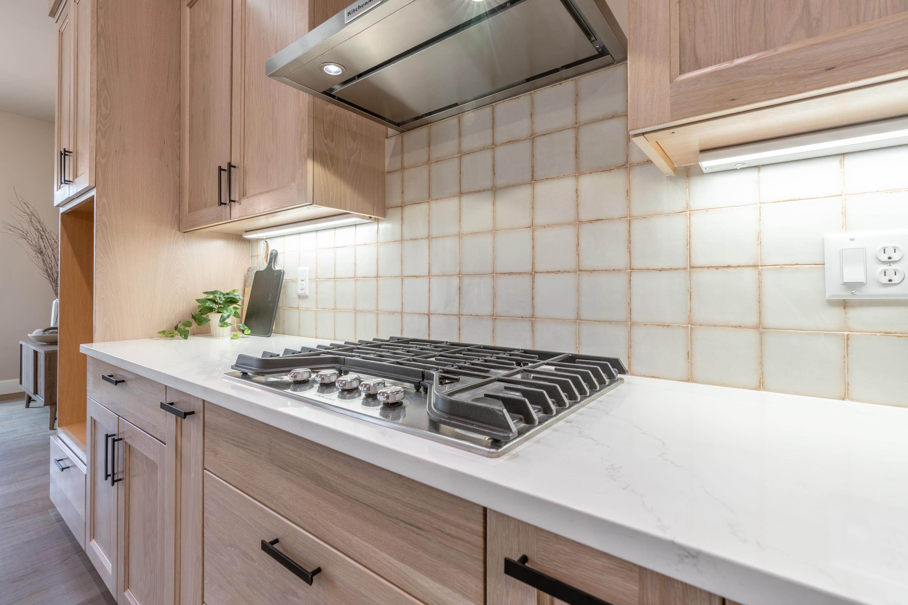 438 Renaissance Court