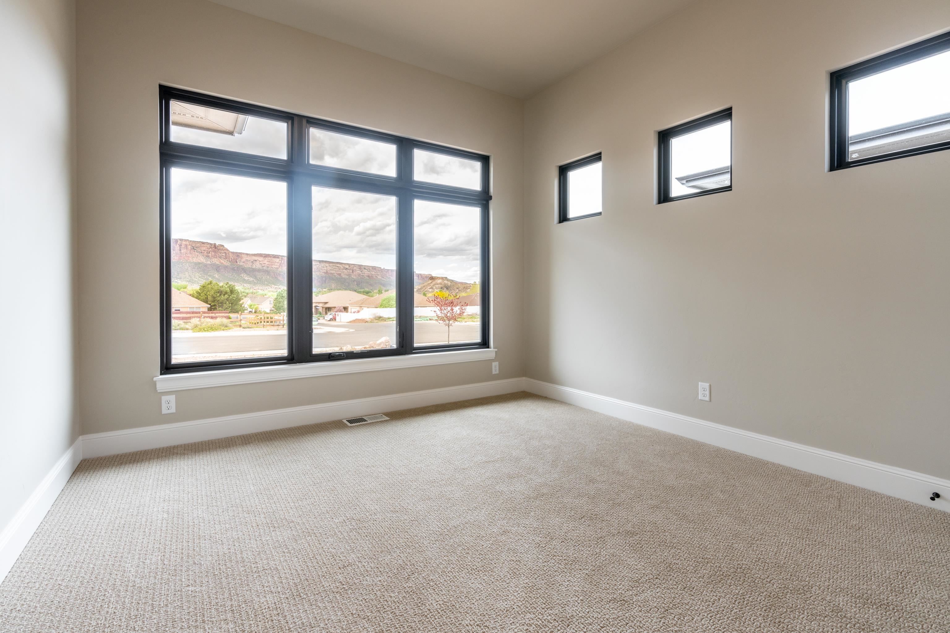 438 Renaissance Court