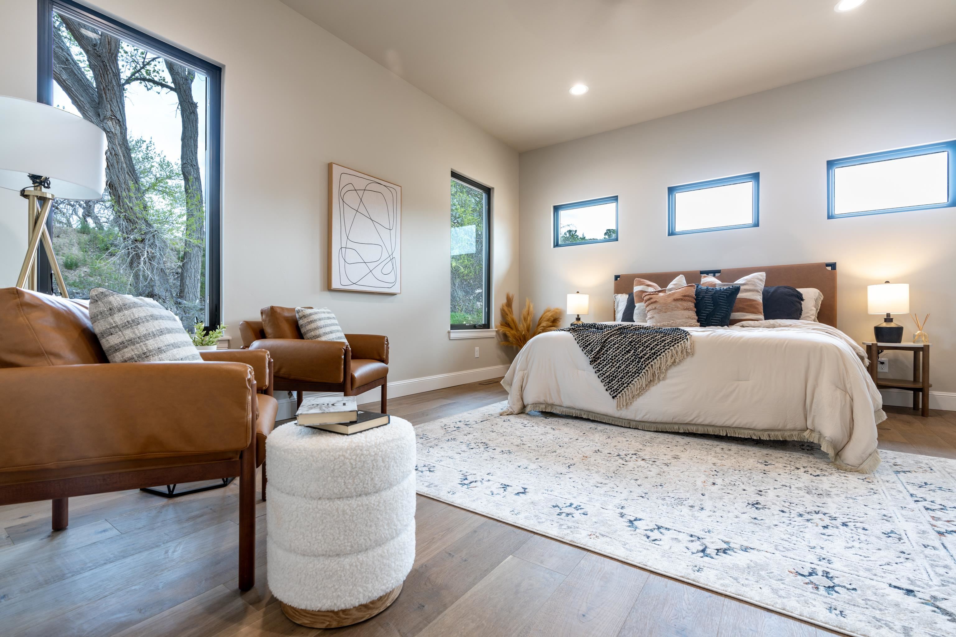 438 Renaissance Court