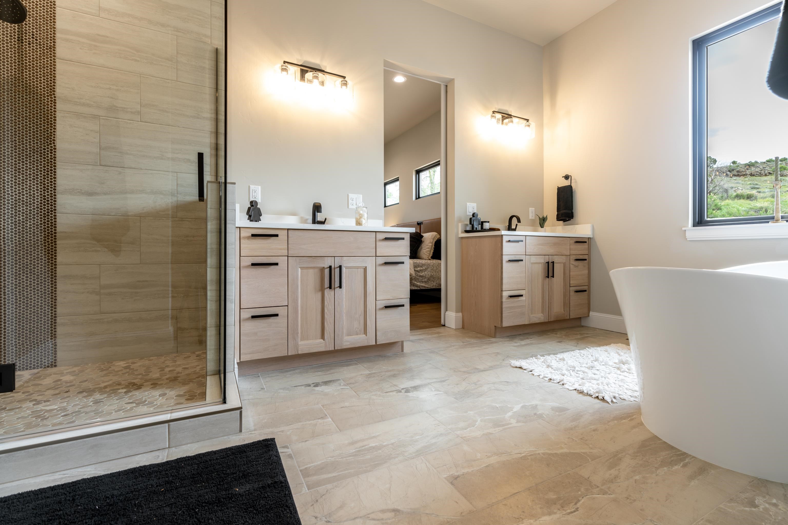 438 Renaissance Court