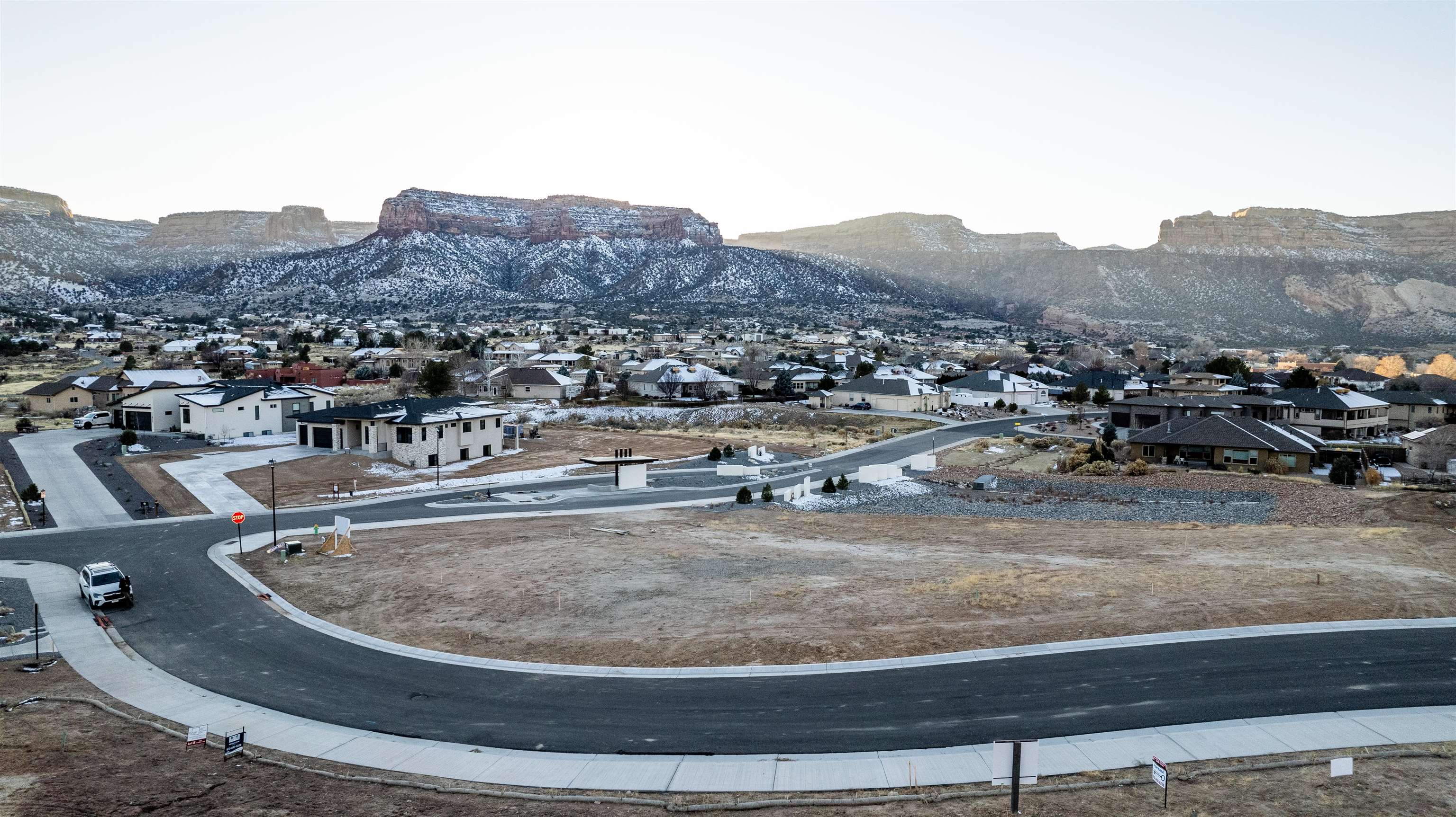 355 Canyon Rim Trail