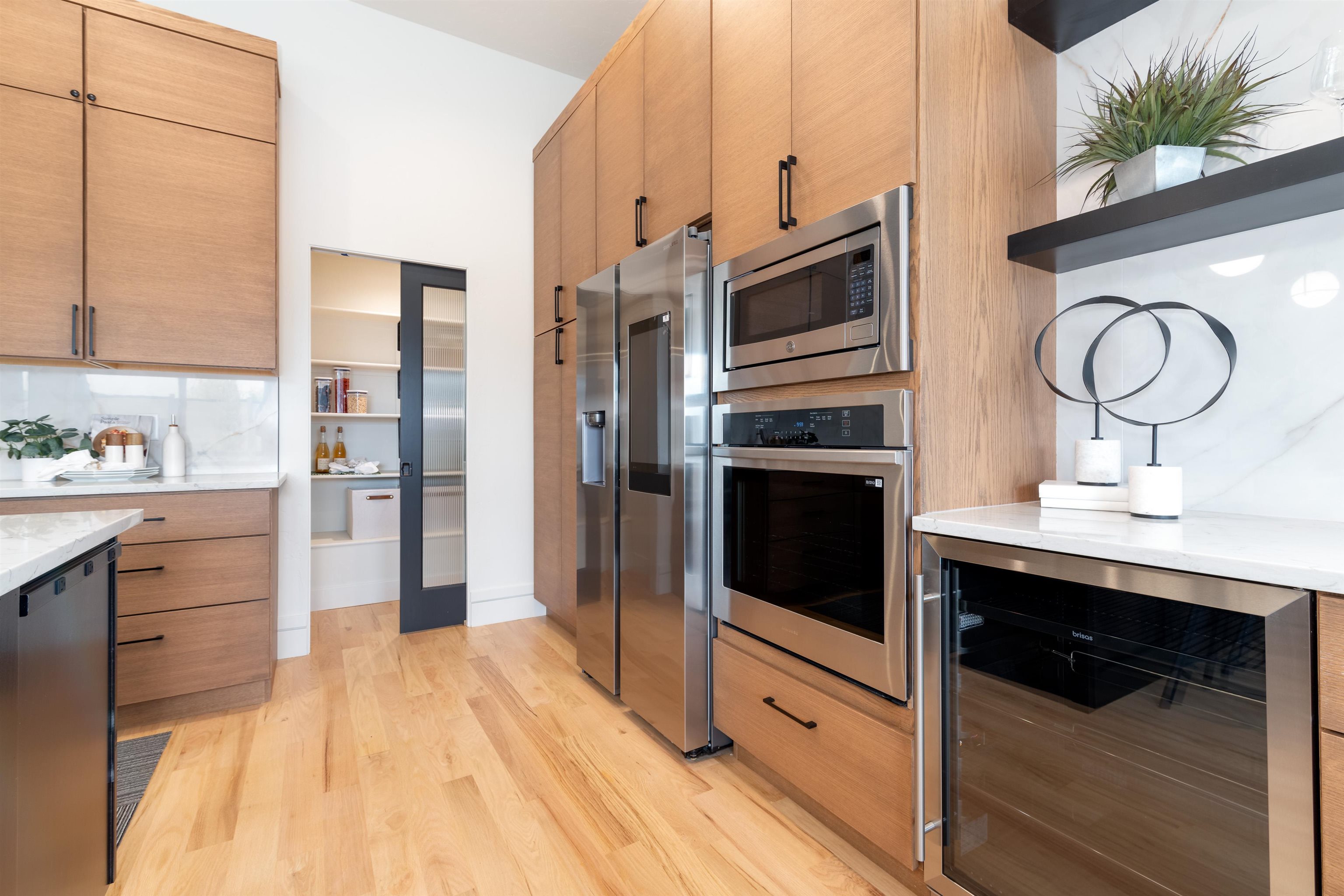 2716 Centercliff Drive