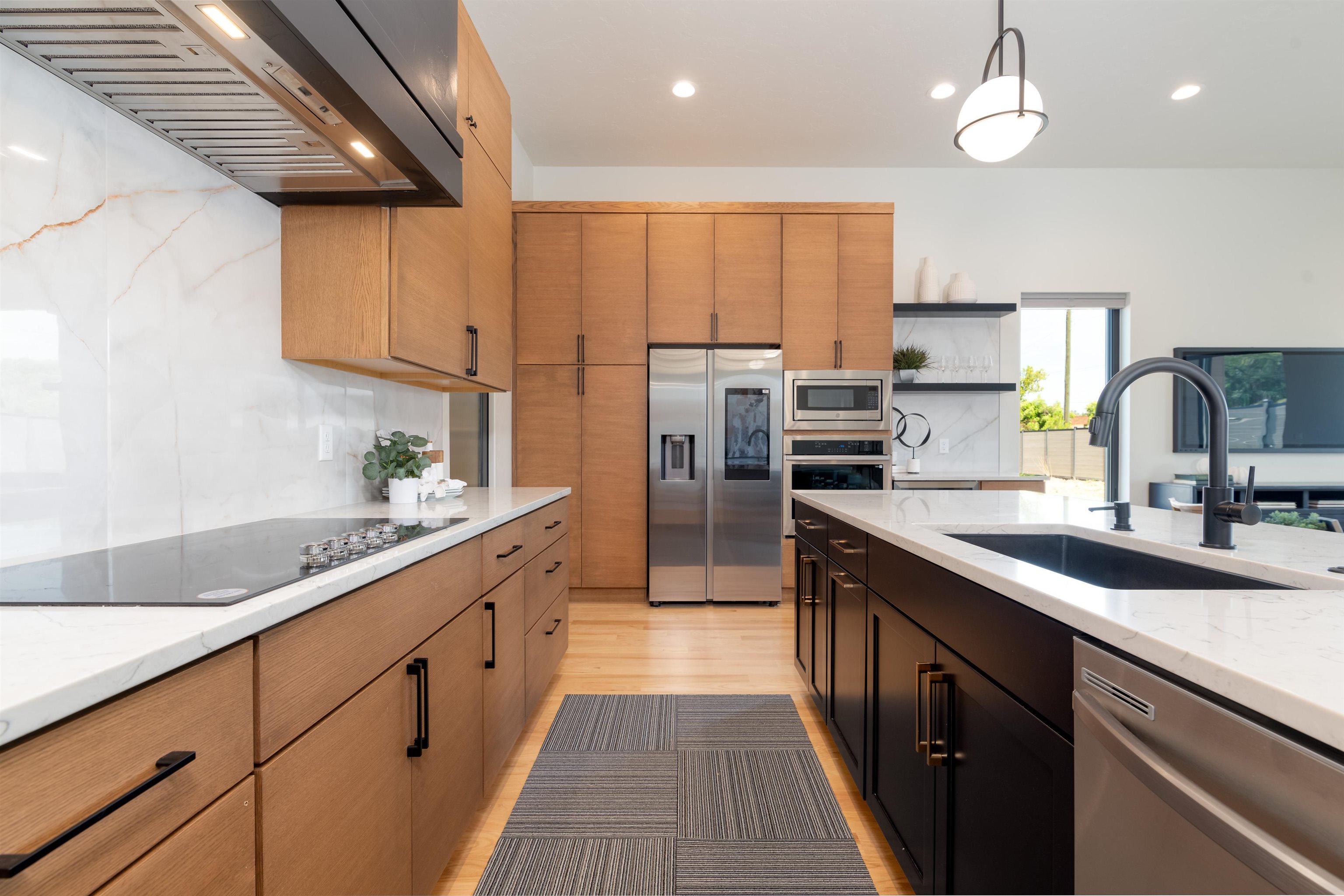 2716 Centercliff Drive