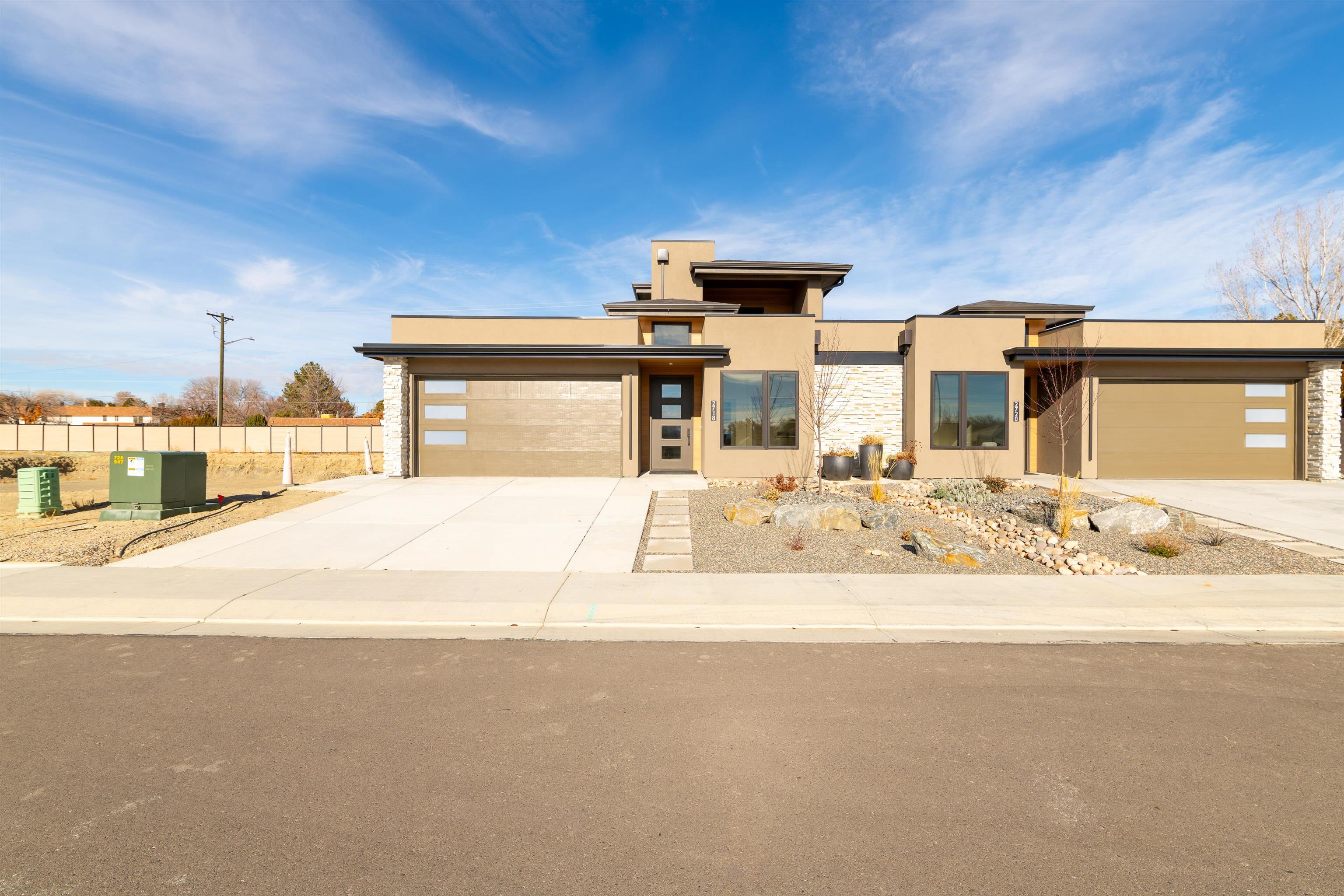 2716 Centercliff Drive