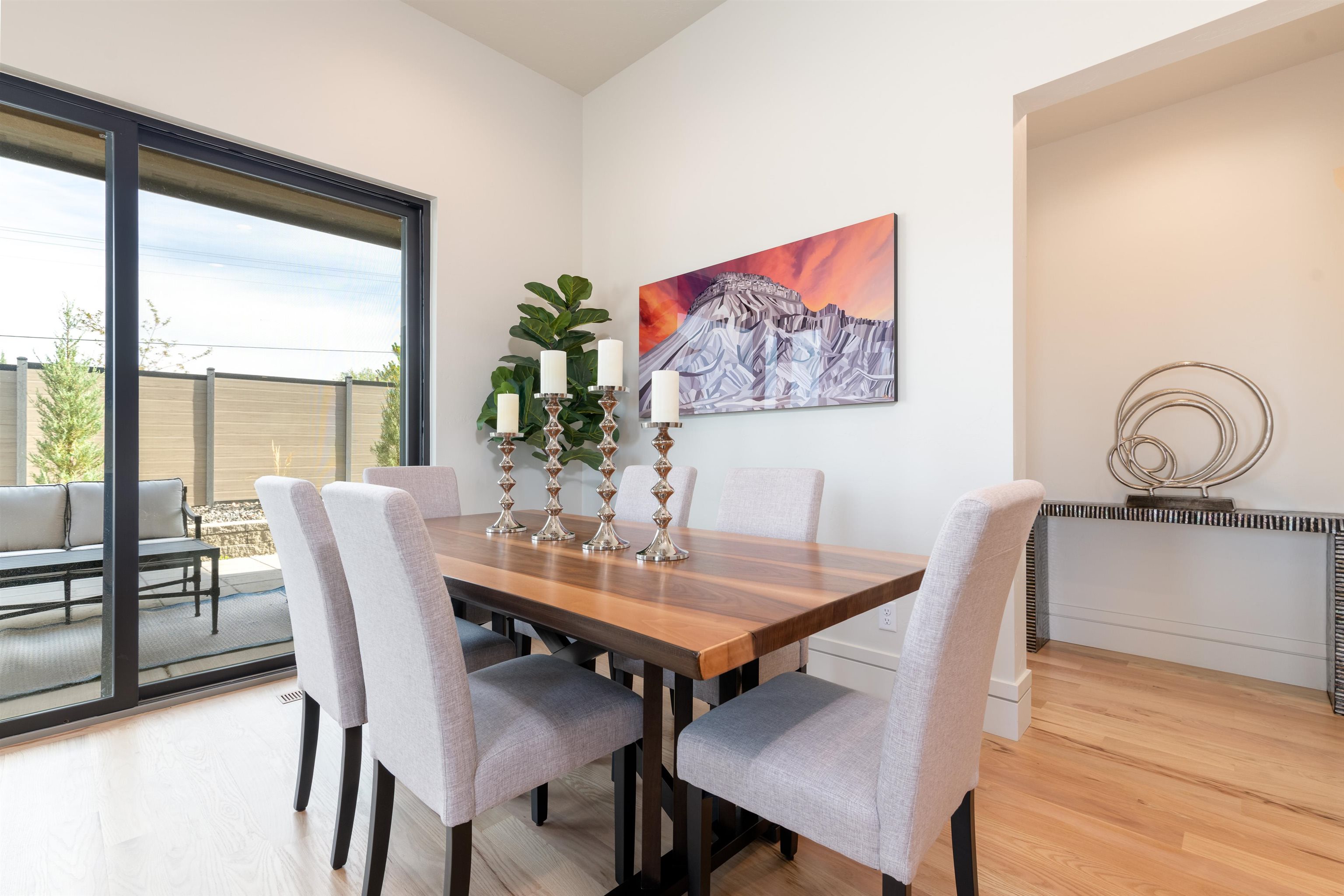 2716 Centercliff Drive