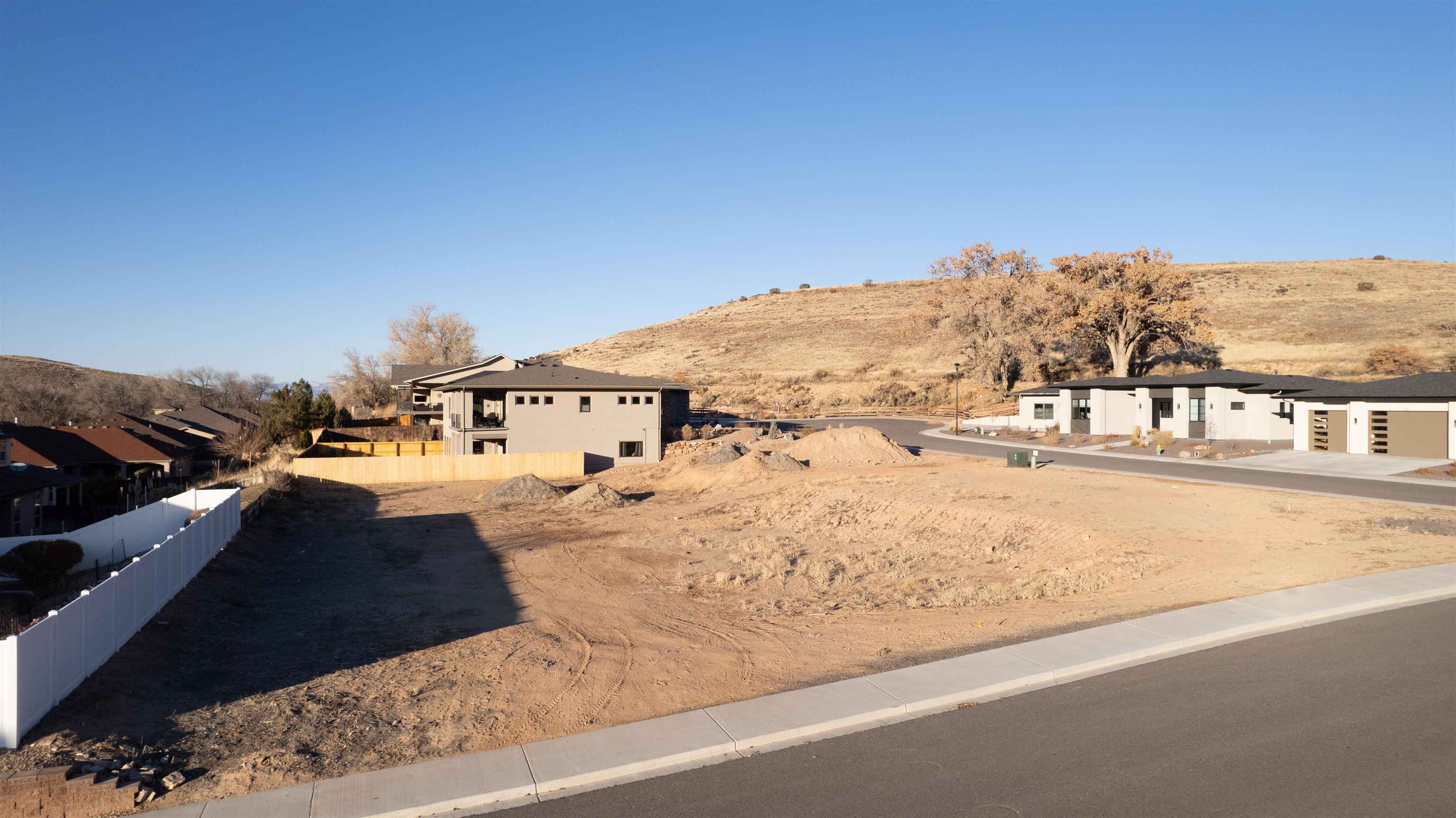 443 Renaissance Court