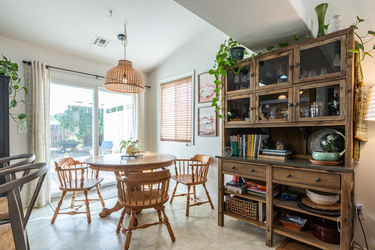 3132 Cross Canyon Lane