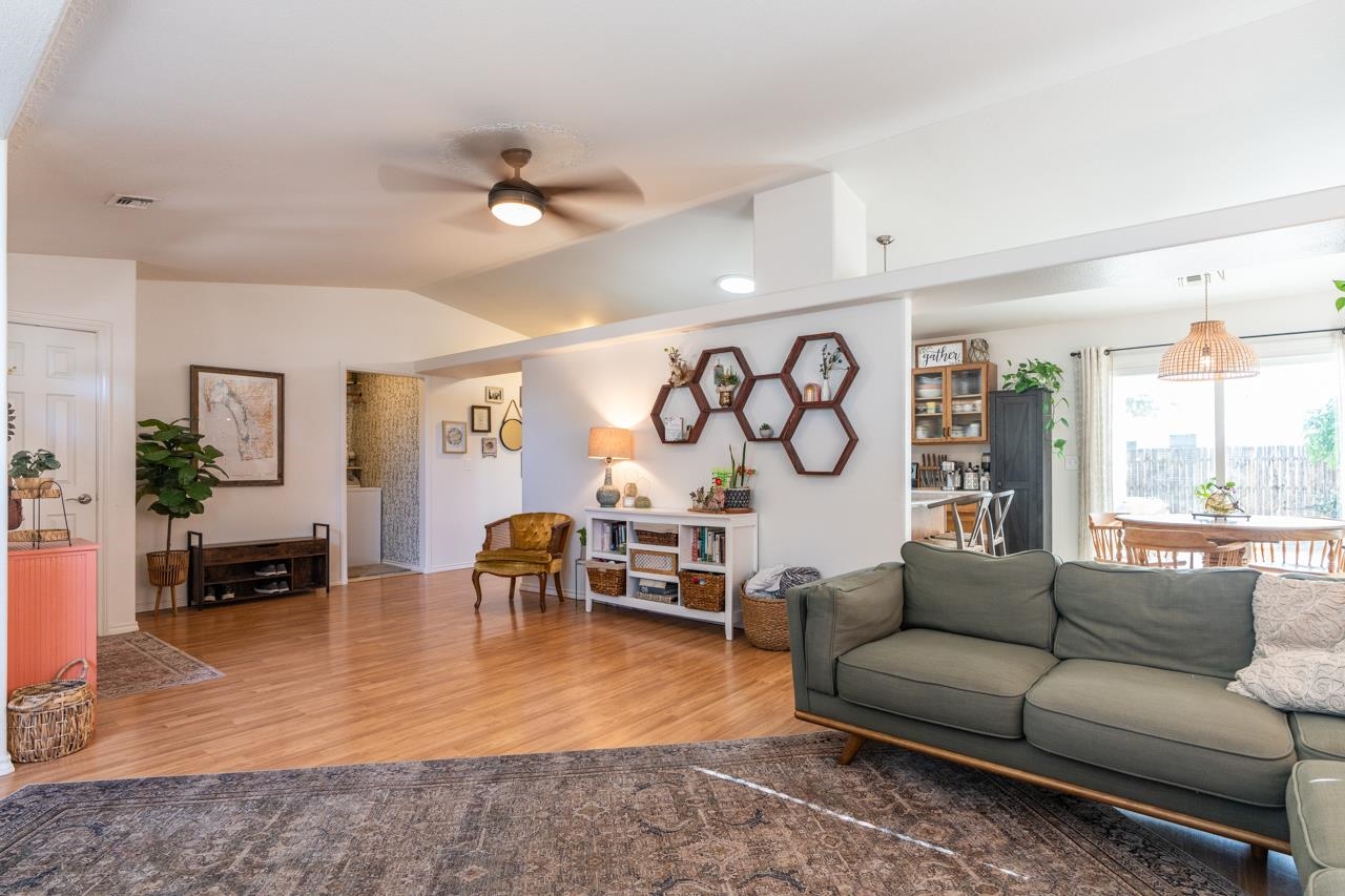 3132 Cross Canyon Lane