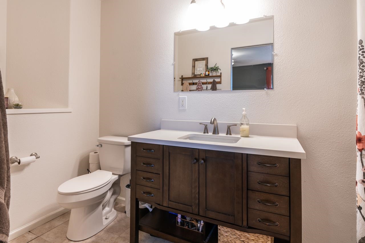 3132 Cross Canyon Lane