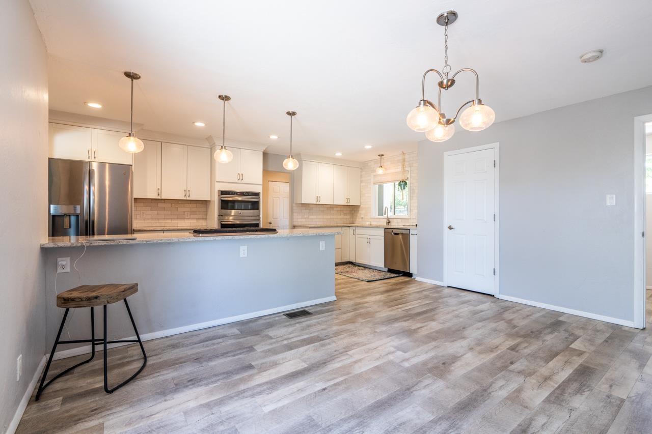 105 Country Club Park Road