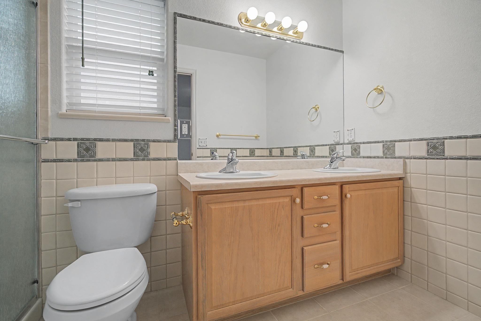2386 Ridge Circle Drive Unit: 3