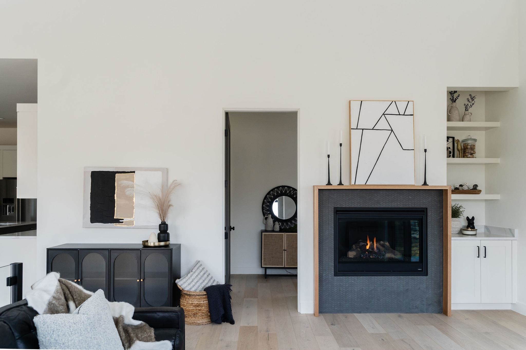 2320 LONETREE