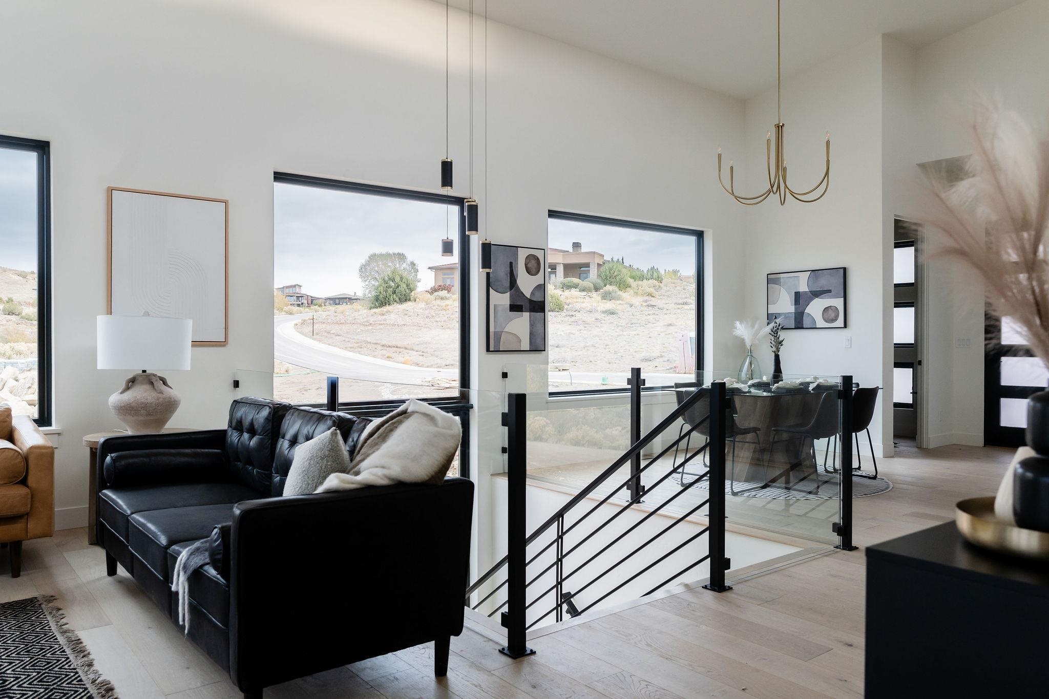 2320 LONETREE