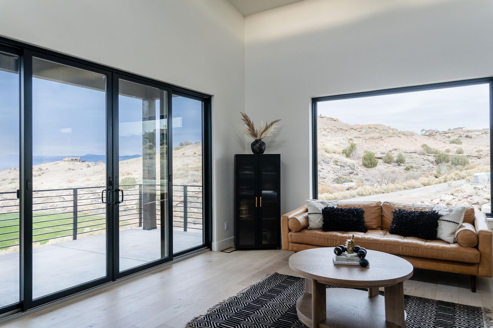 2320 LONETREE