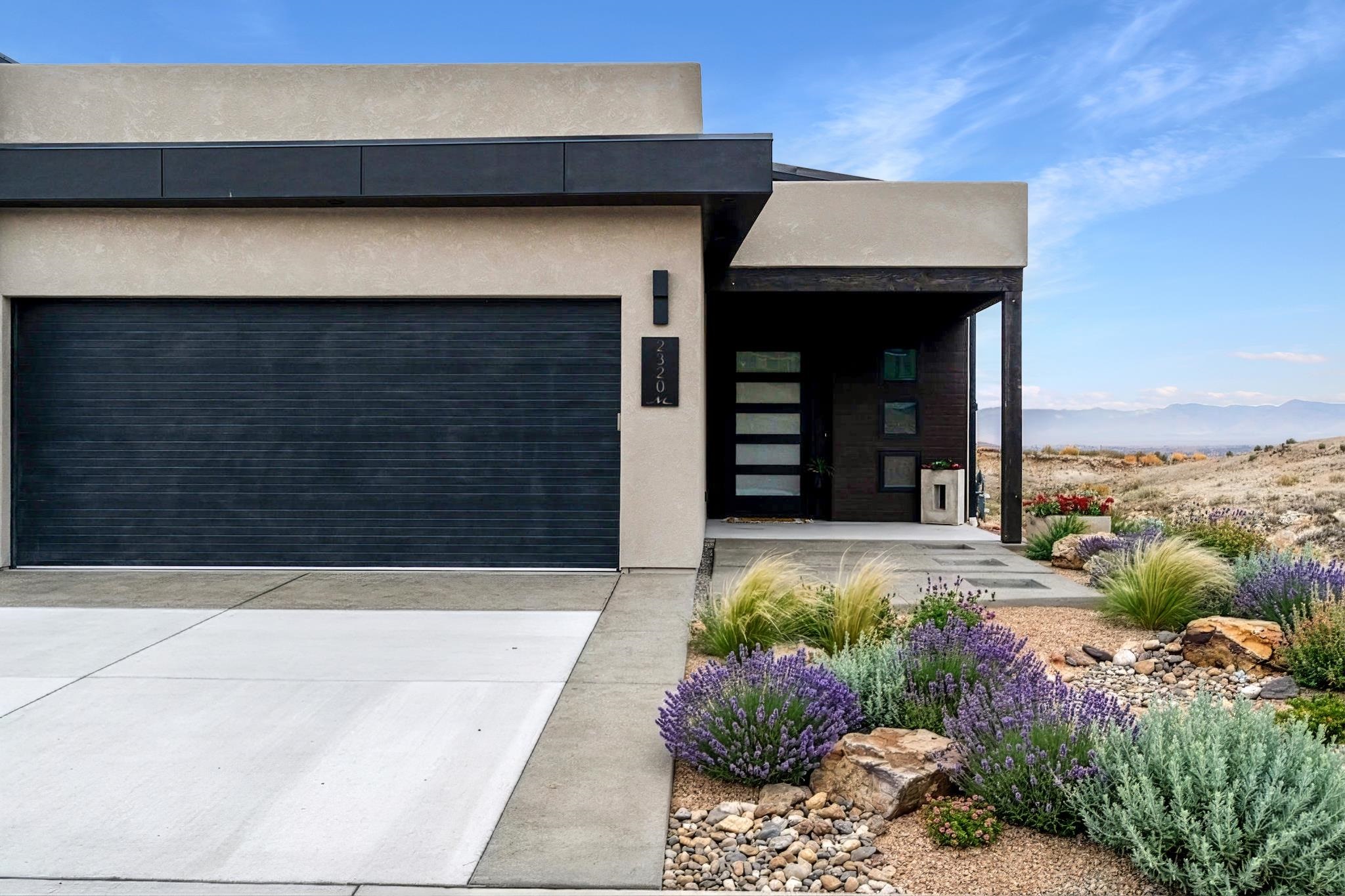 2320 LONETREE