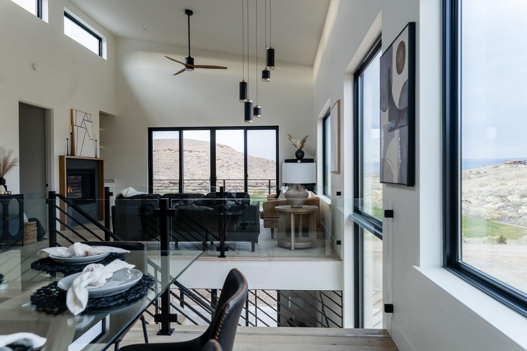 2320 LONETREE