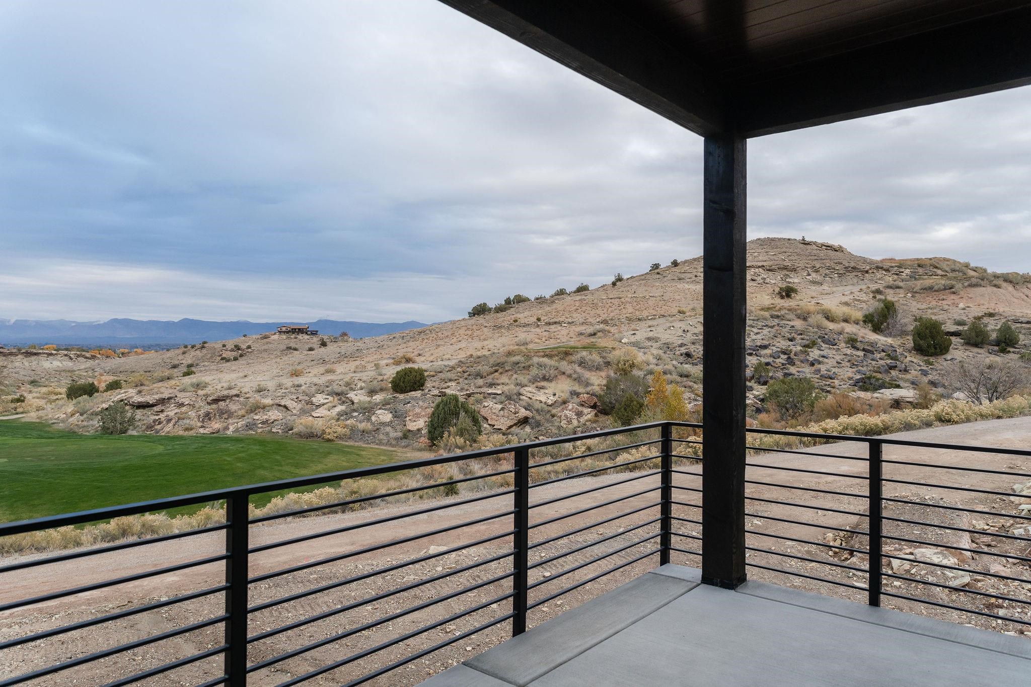 2320 LONETREE