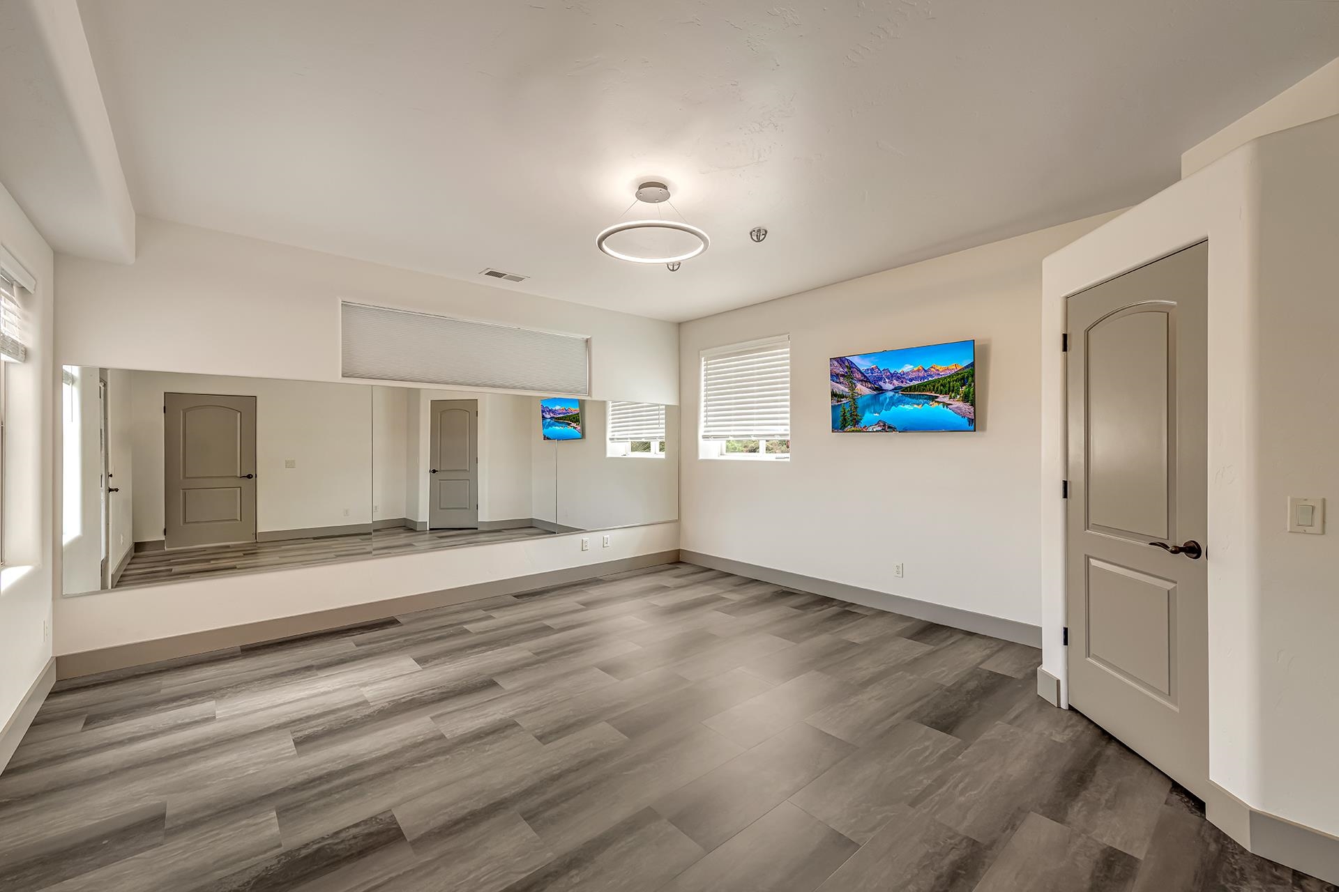 2077 Raindance Court