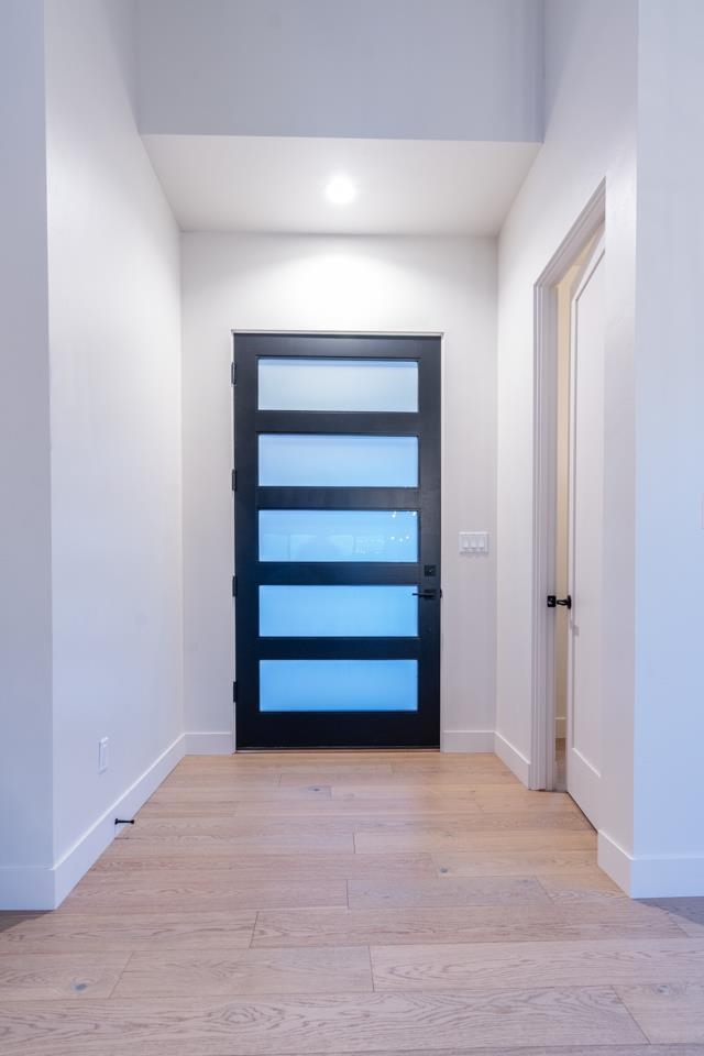 2322 LONETREE