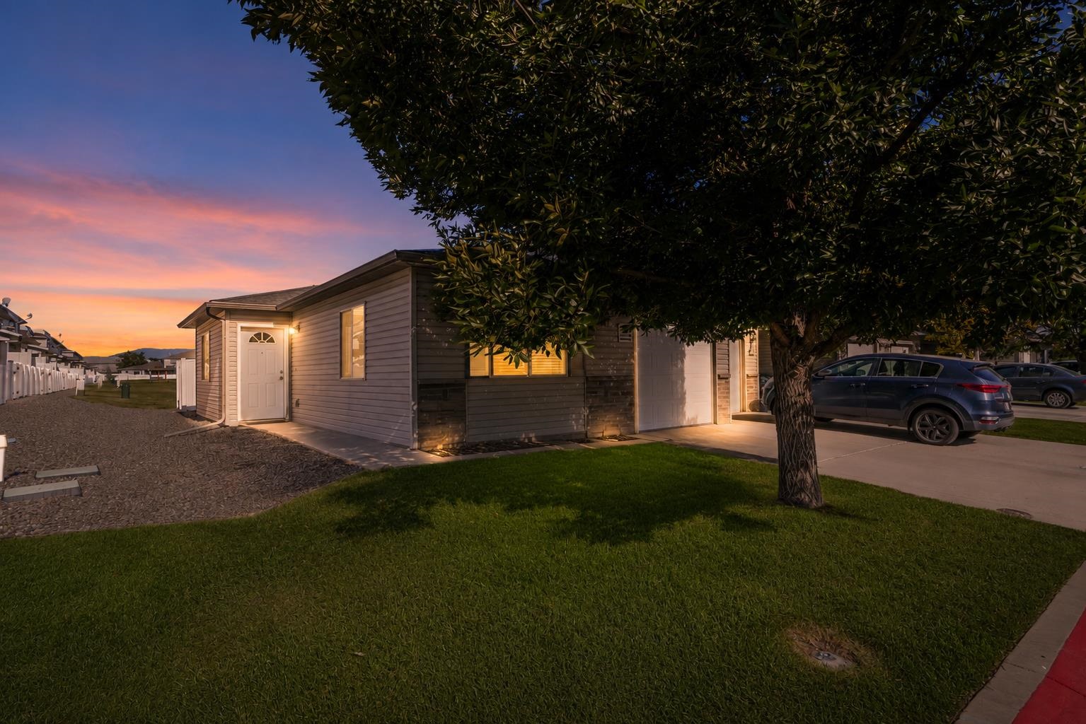 656 1/2 Serenity Lane