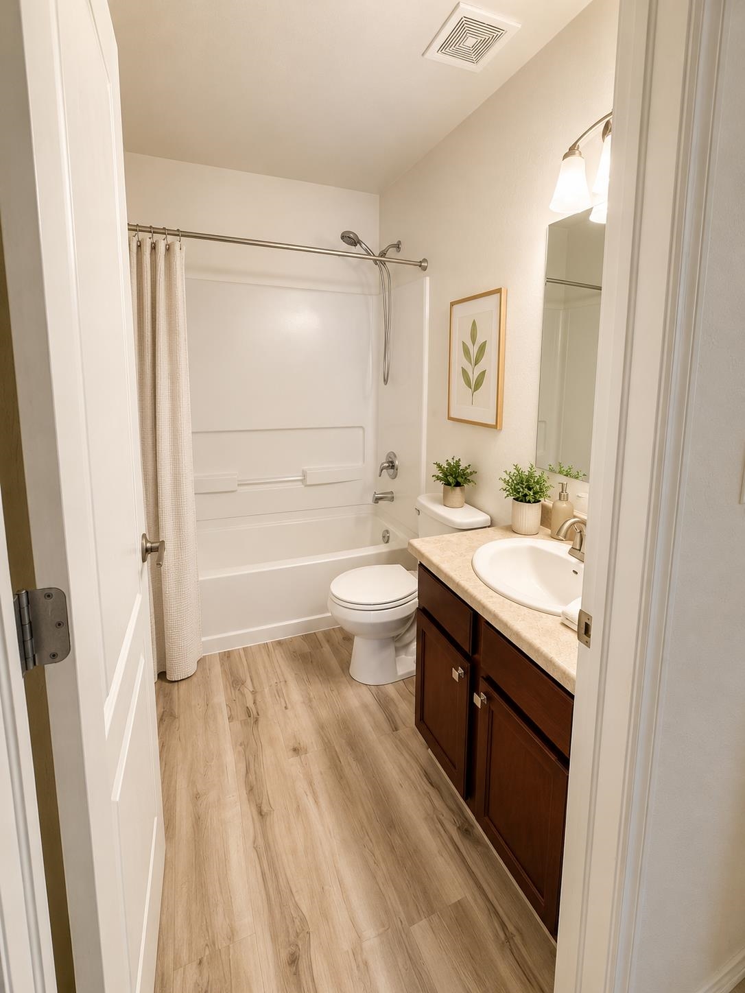 656 1/2 Serenity Lane