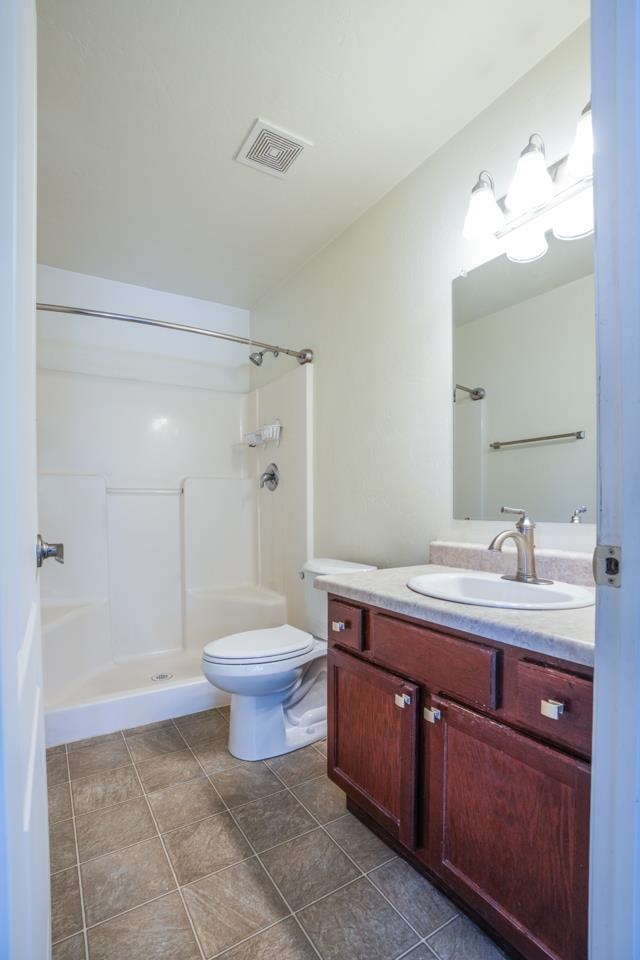 656 1/2 Serenity Lane
