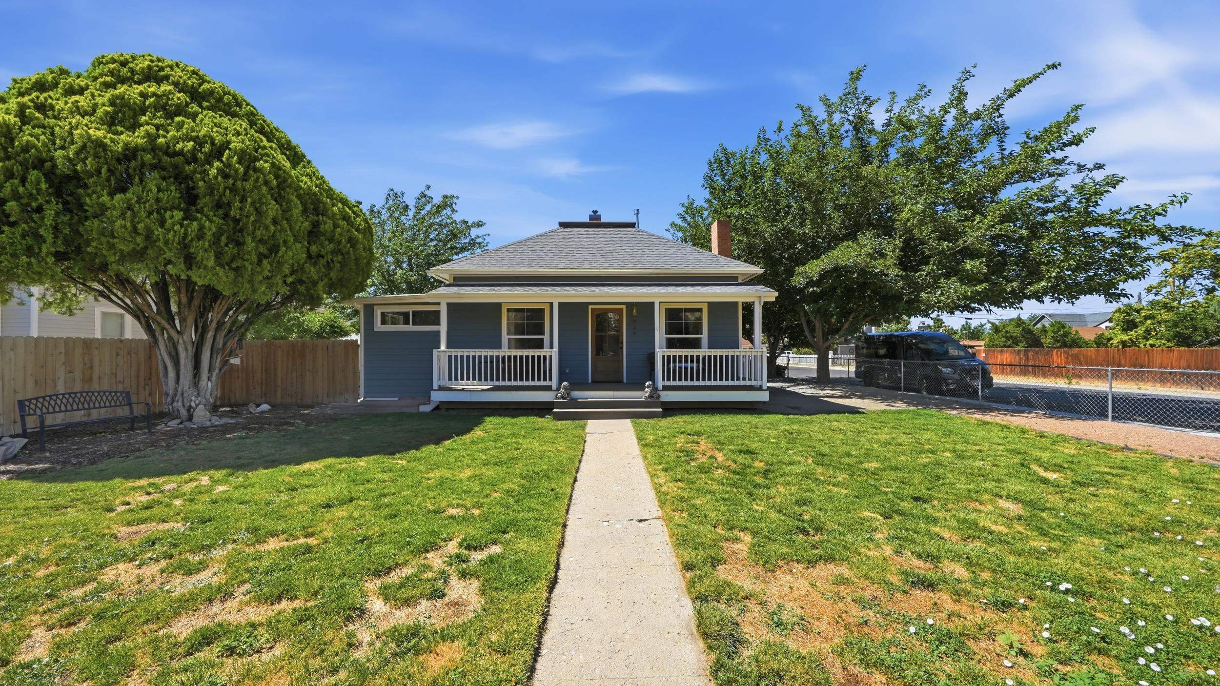 239 W 5th Street