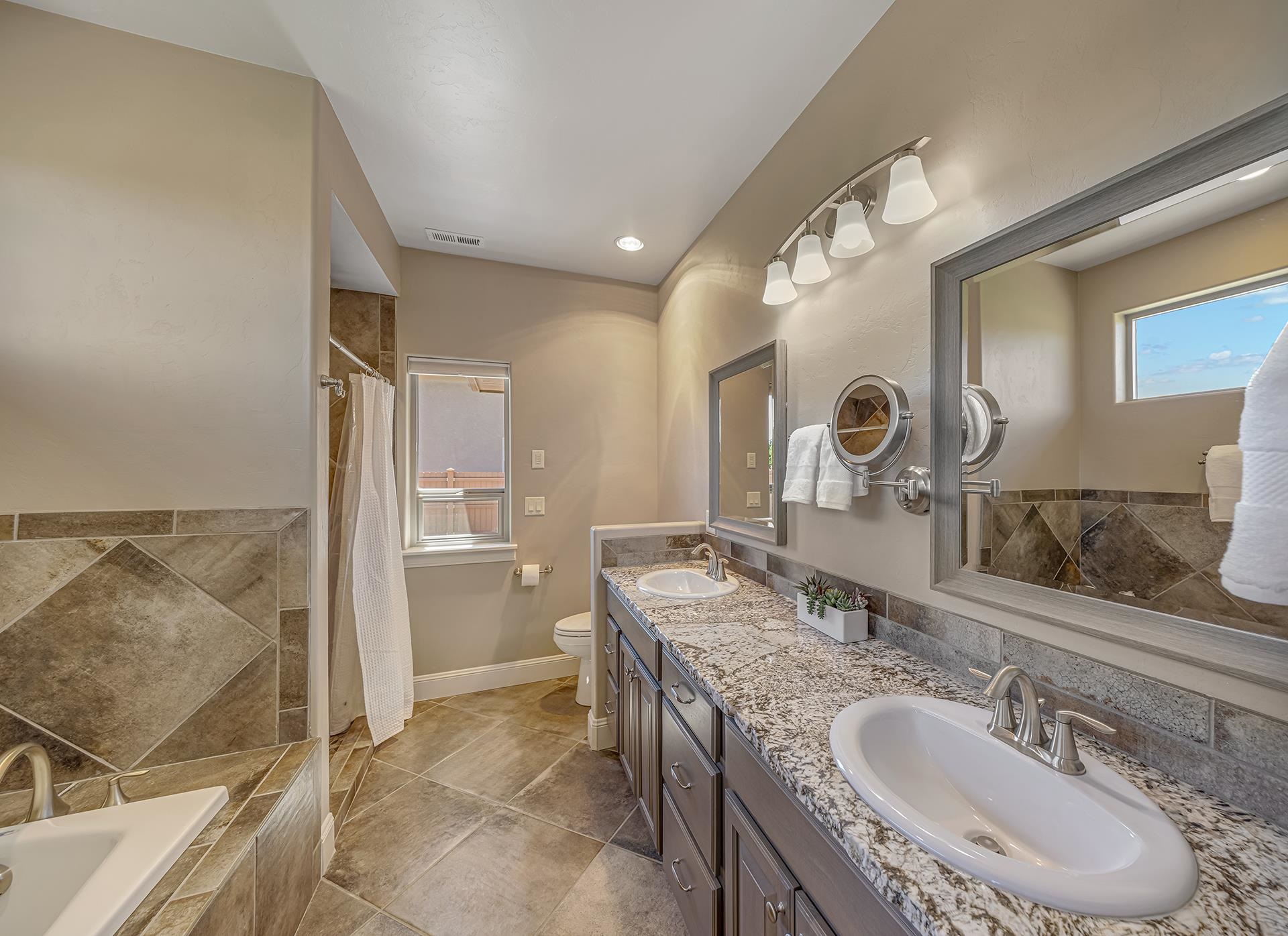 852 Fire Agate Lane