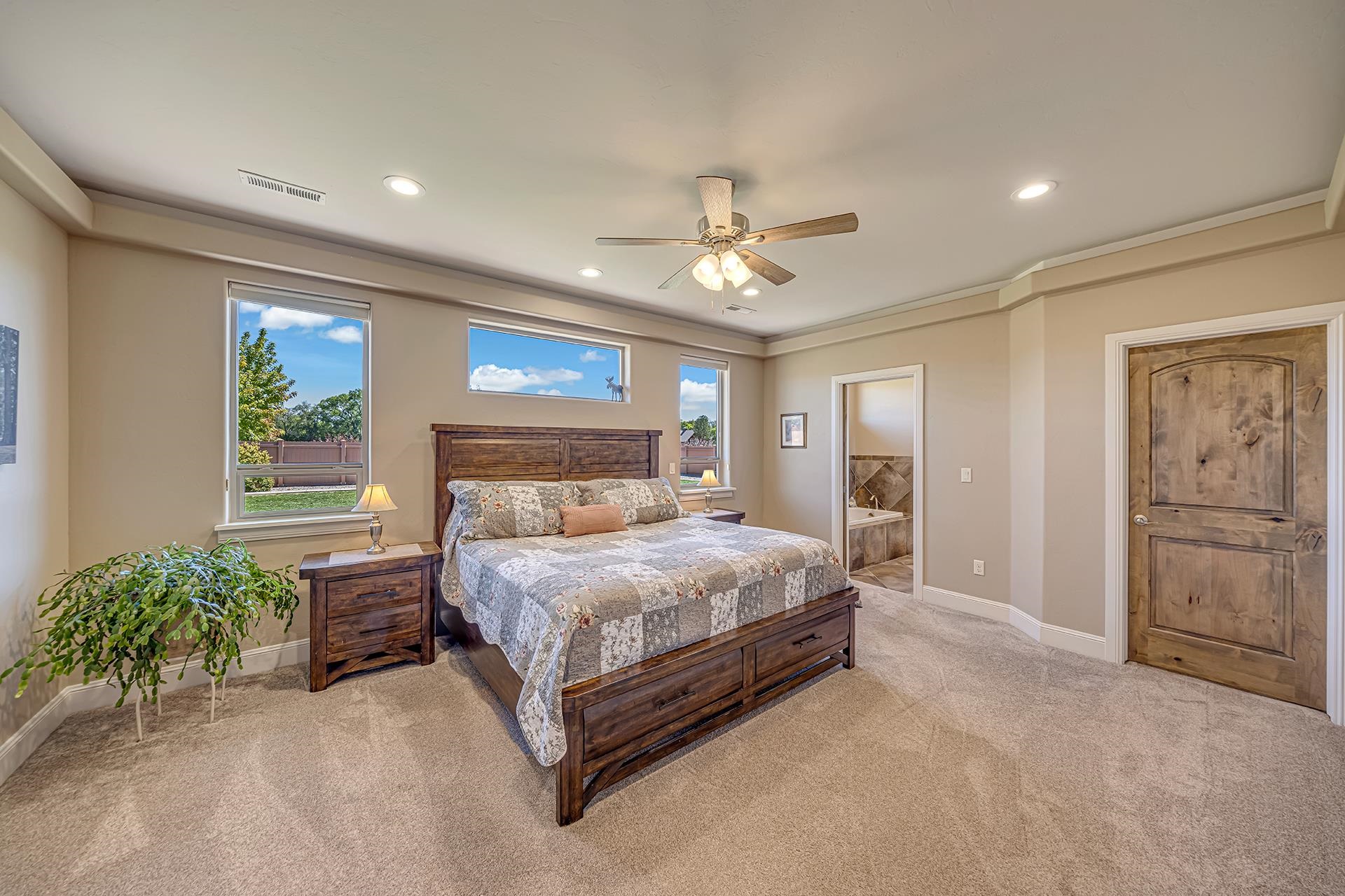 852 Fire Agate Lane