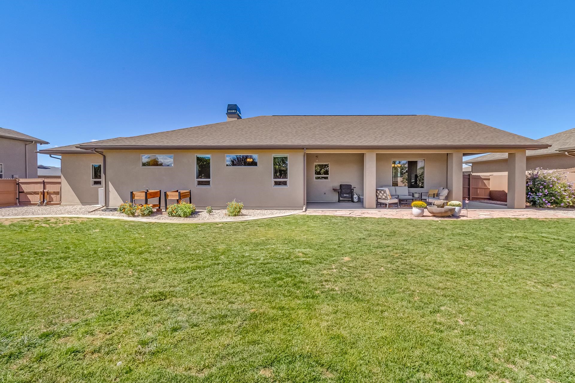852 Fire Agate Lane