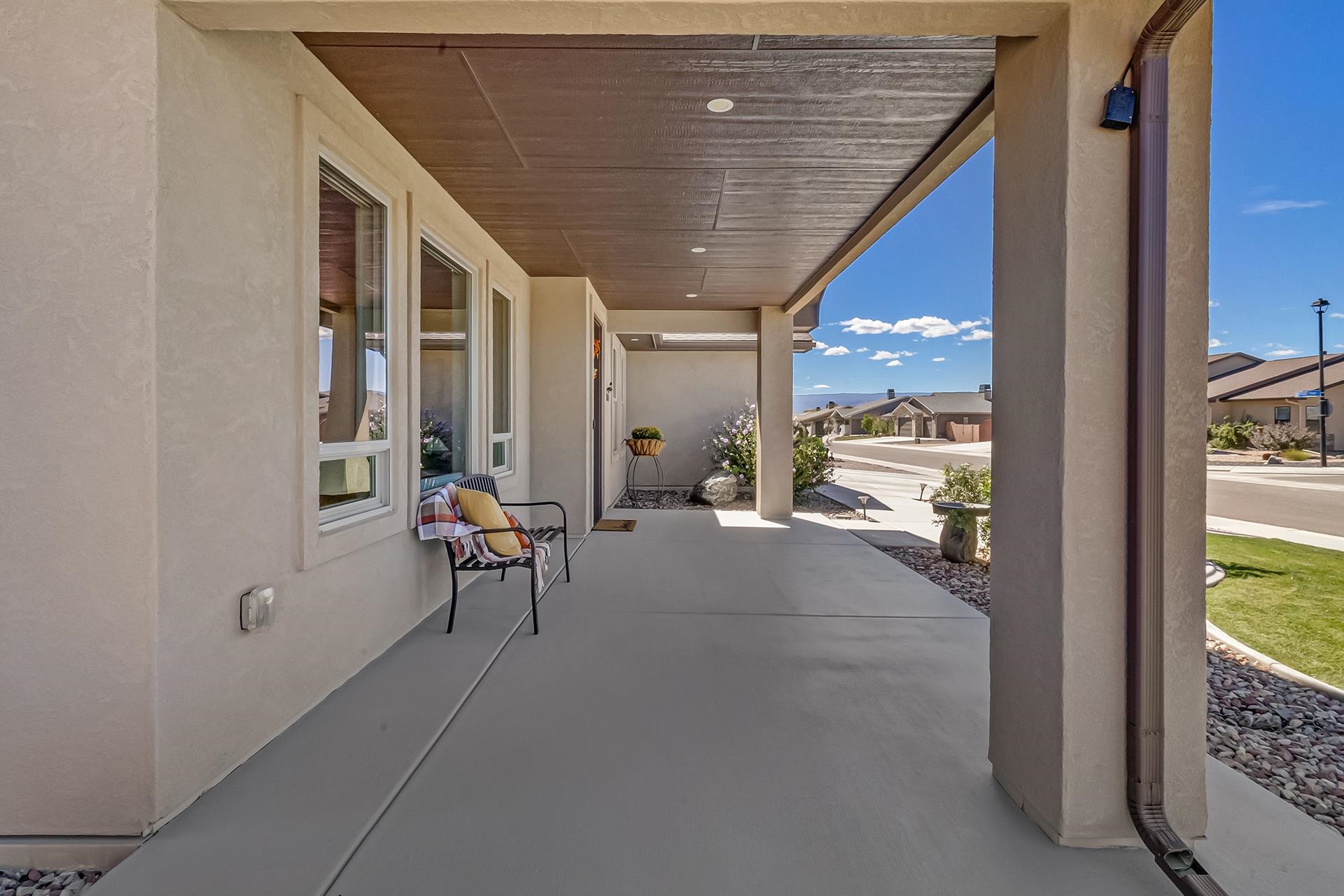 852 Fire Agate Lane