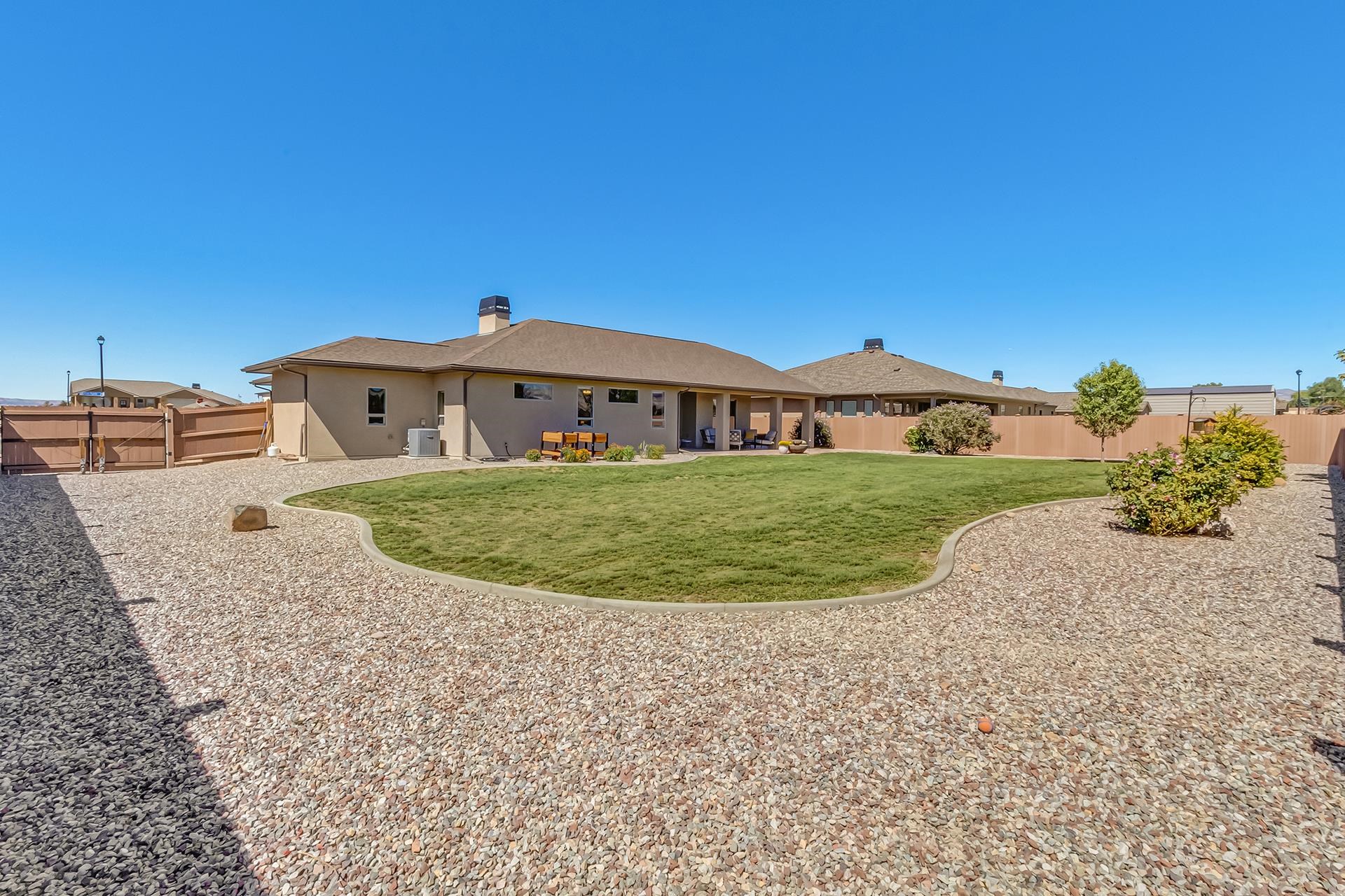 852 Fire Agate Lane